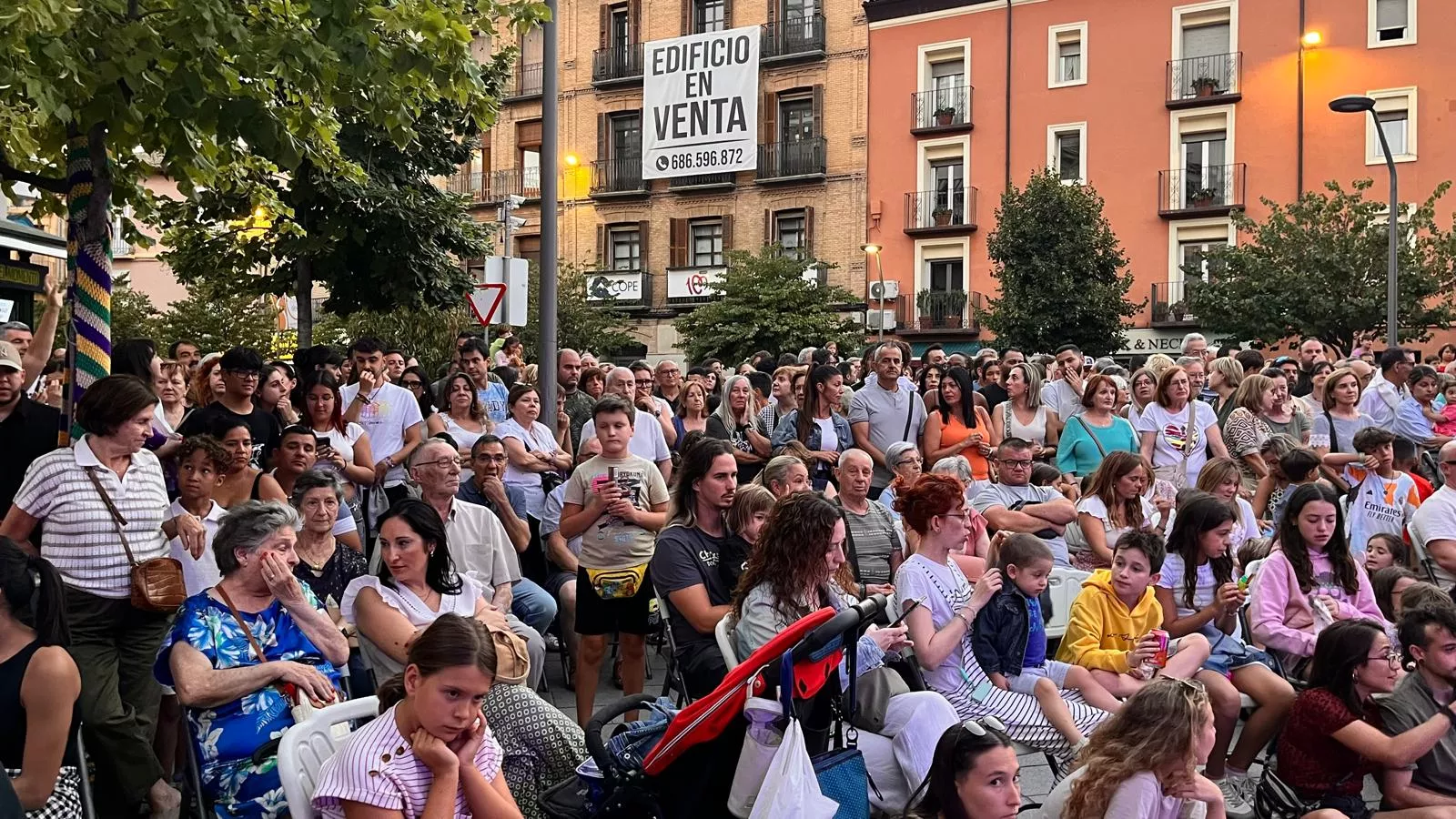 Espectáculo L’Avalot en el prelaurentis de Huesca. Foto Mercedes Manterola