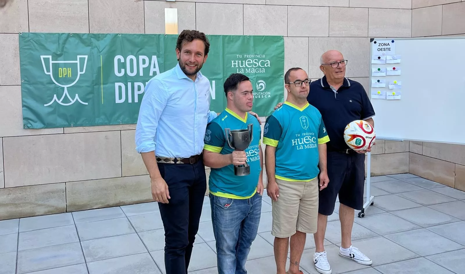Isaac Claver, Noel, Amós y Paco Fuentes, en el sorteo de la Copa Diputación 2025. Foto: Adri Mora