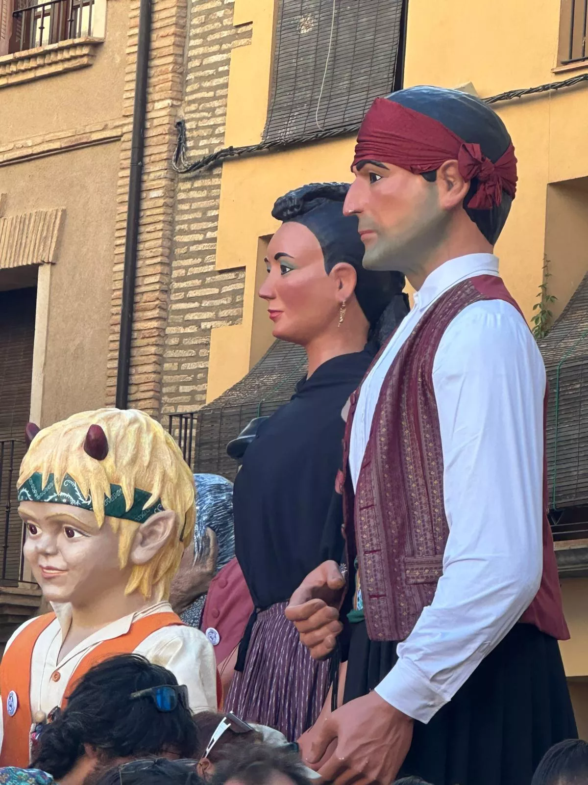 Segundo Encuentro de GIgantes de Adahuesca.