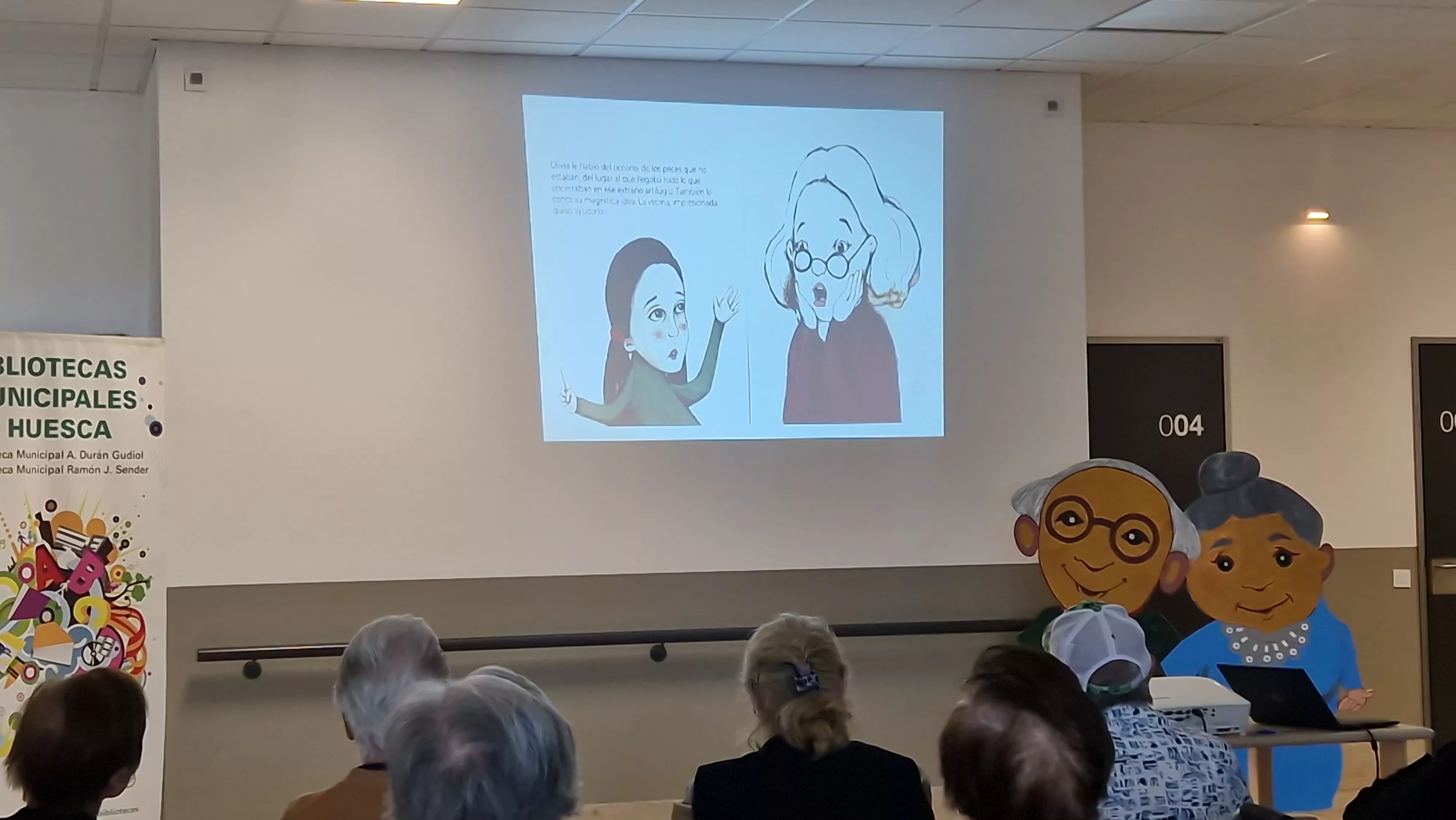 Día de las abuelas y abuelos en la residencia Rey Ardid con las Bibliotecas Municipales. Foto Myriam Martínez