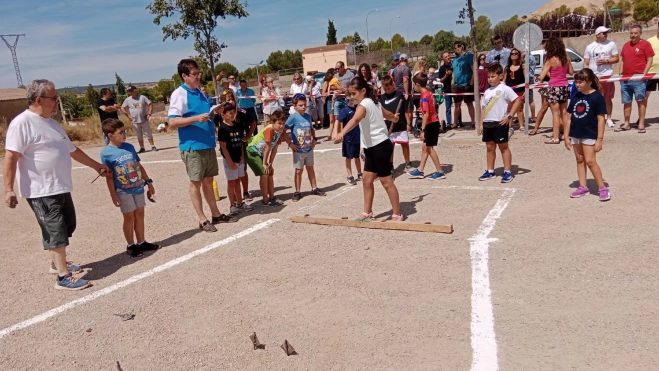 juegos en Castejón de Monegros,diario de Huesca barra escolar juegos en Castejón de Monegros,diario de Huesca barra escolar