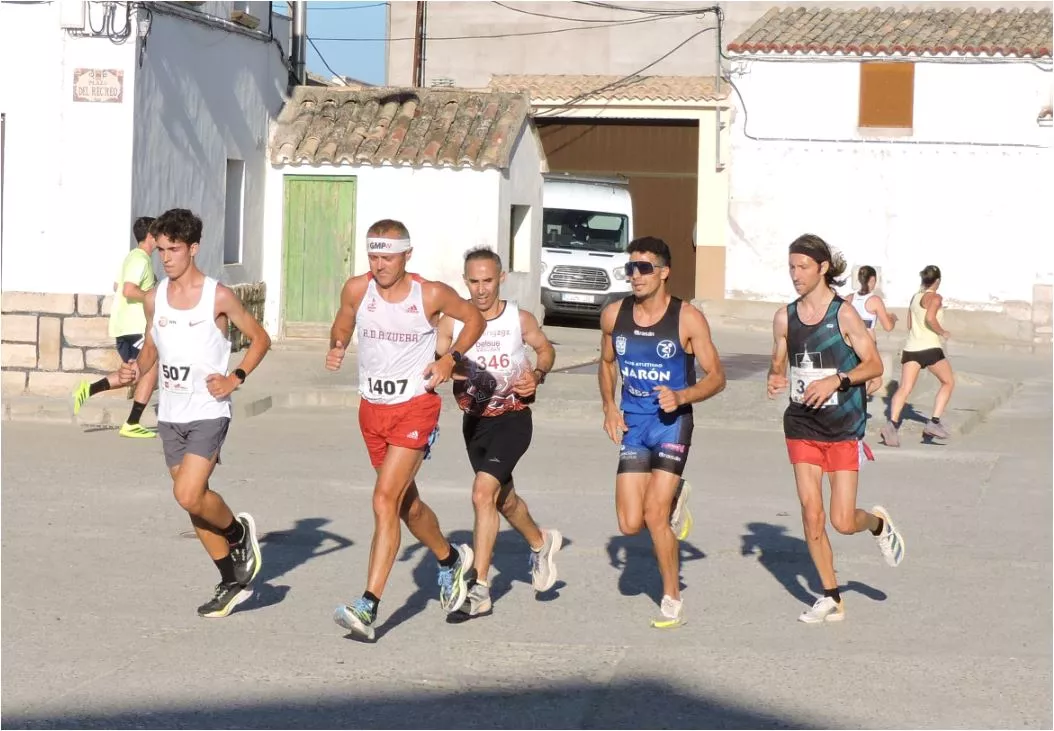 Castejón de Monegros. Omari doblando corredores