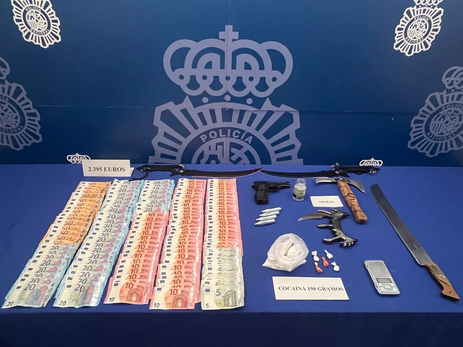 Diez detenidos en un edificio de Huesca por tráfico de drogas, malos tratos y defraudación de fluido eléctrico