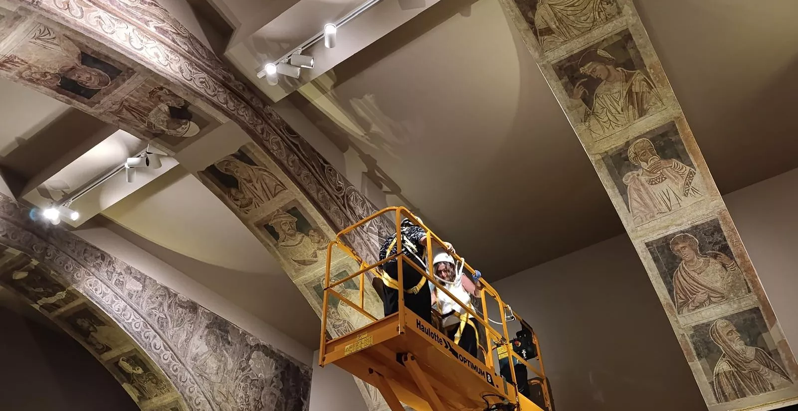 El equipo técnico del Gobierno de Aragón ha finalizado este miércoles sus trabajos en el MNAC. Foto Gobierno de Aragón