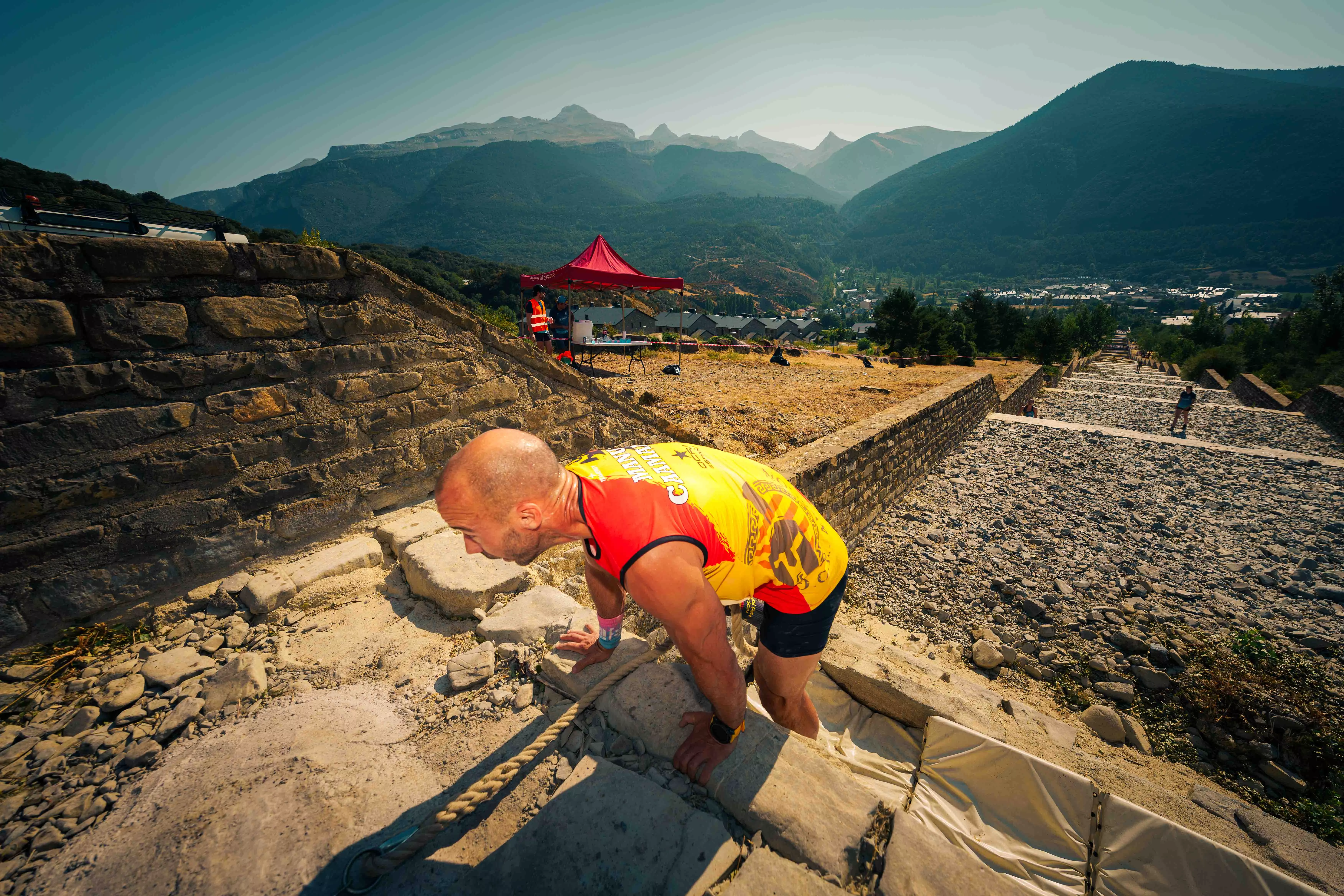 El Muro, una espectacular carrera de obstáculos en Villanúa.