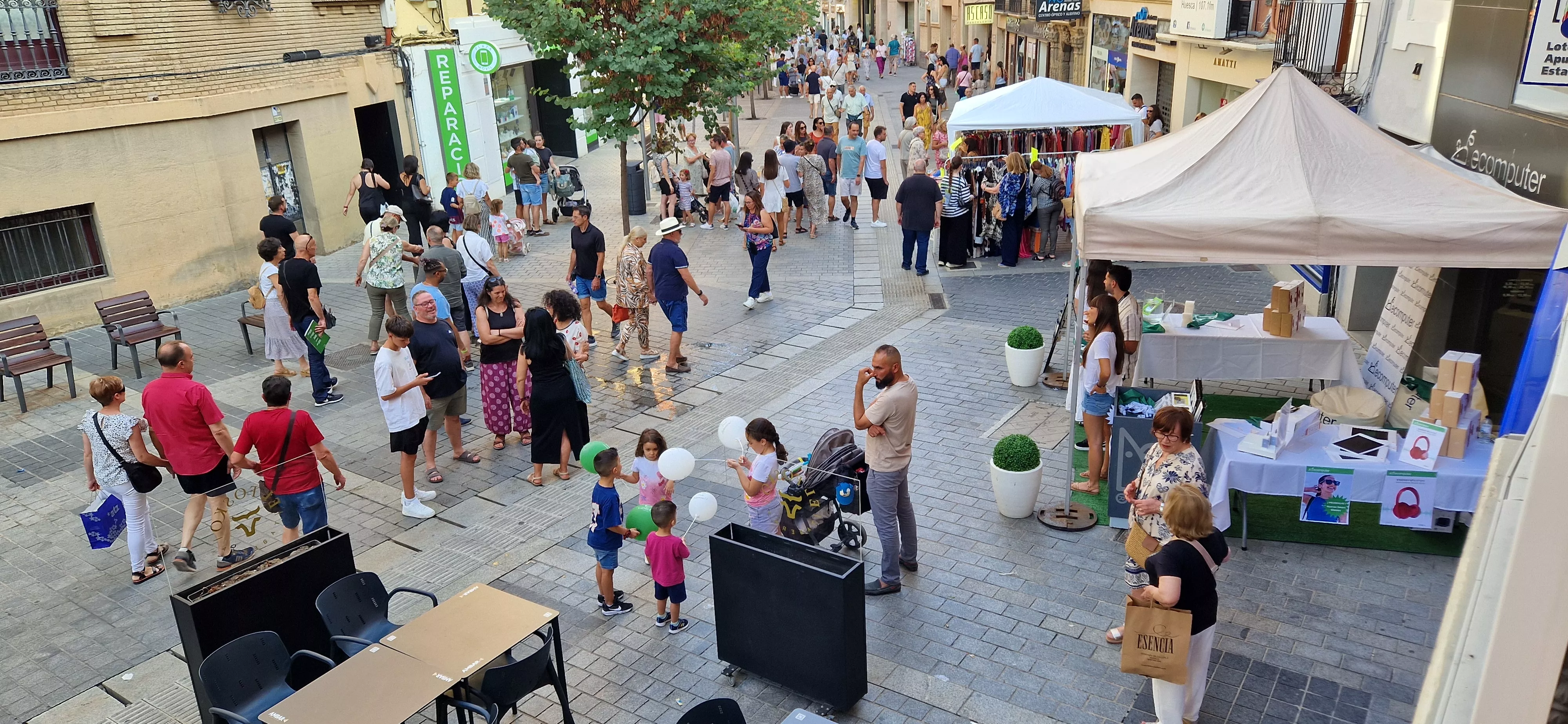 Green Friday 2025 en Huesca con gran animación. Foto Myriam Martínez