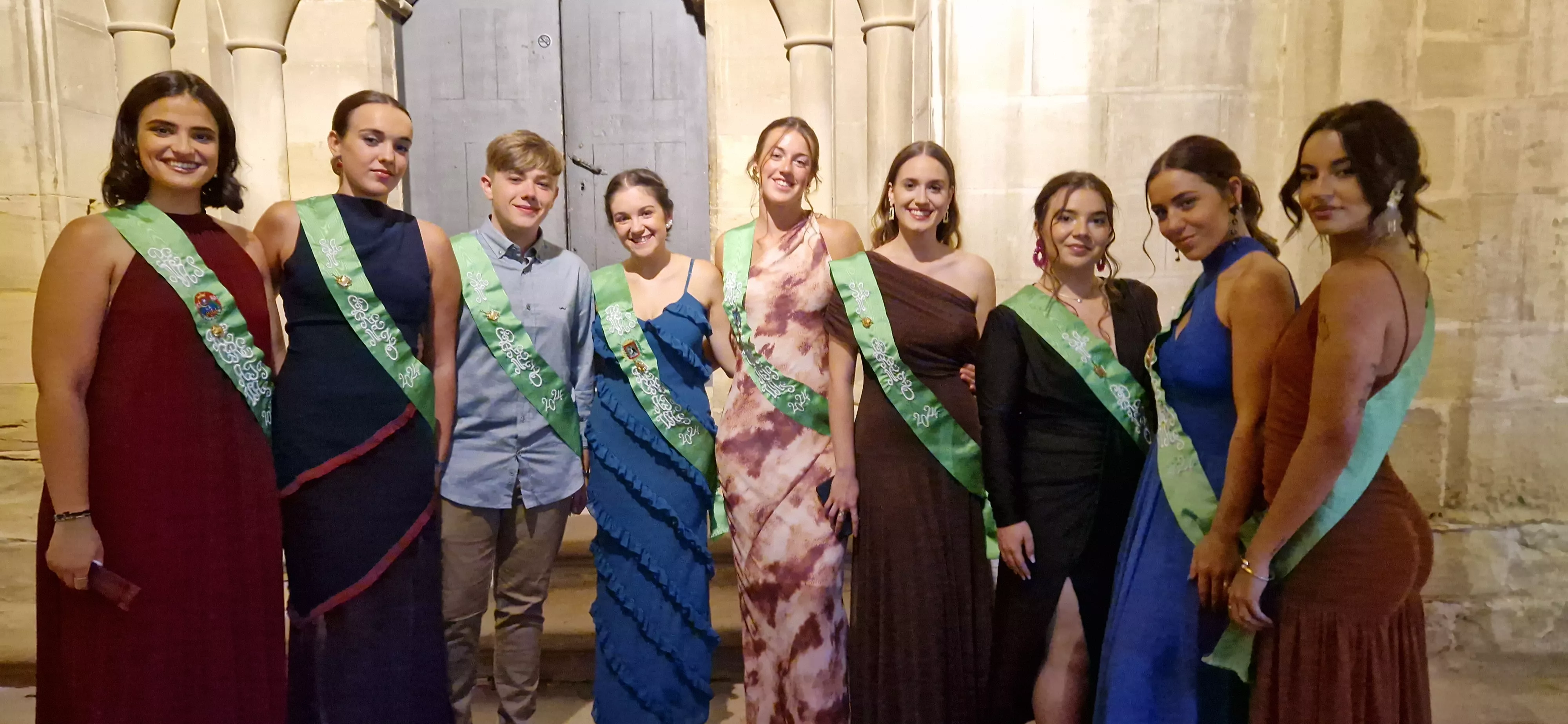 Presentación de las mairalesas y el mainate. Foto Myriam Martínez 