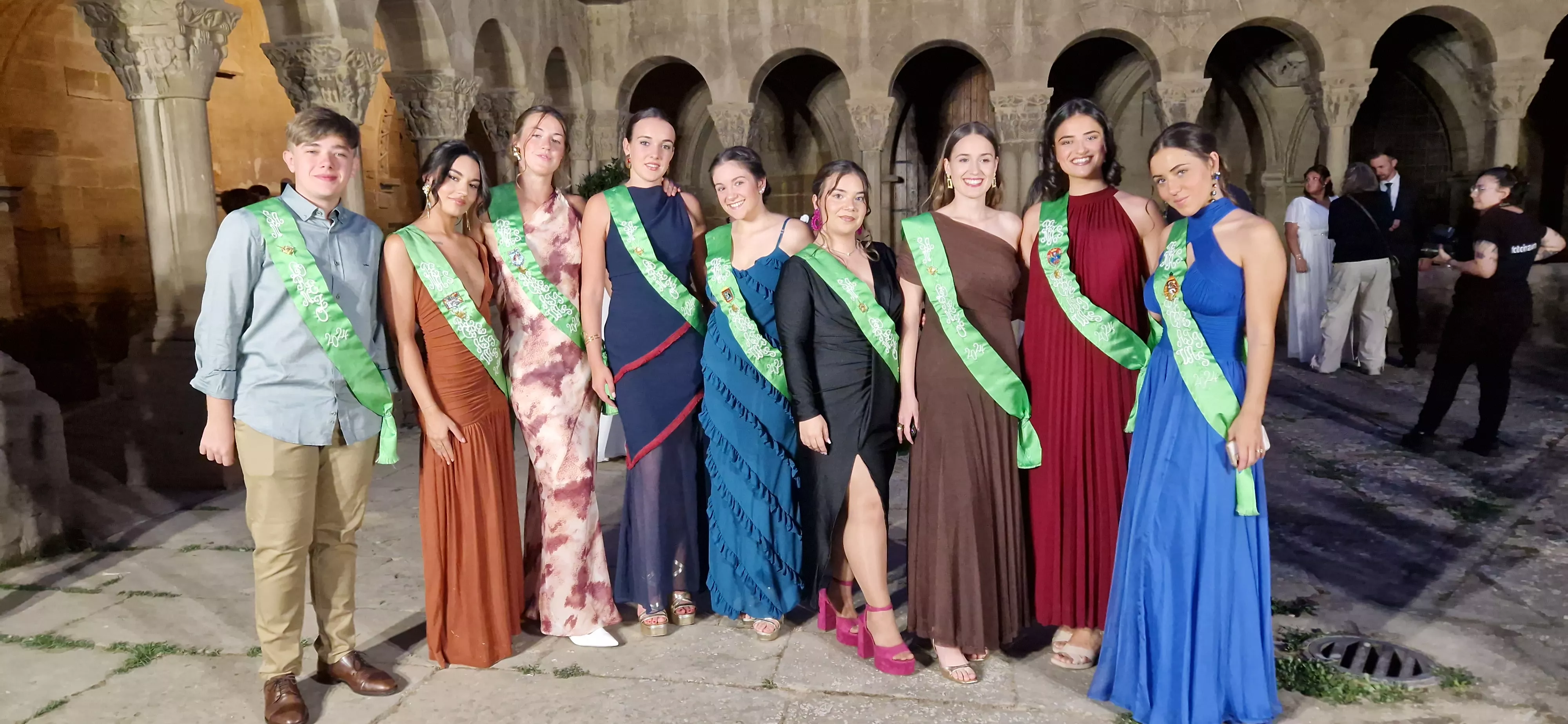 Presentación de las mairalesas y el mainate. Foto Myriam Martínez 