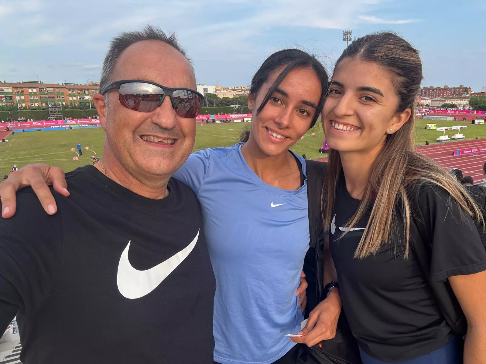 Phonfy, Naima Ait y Raquel de Francisco