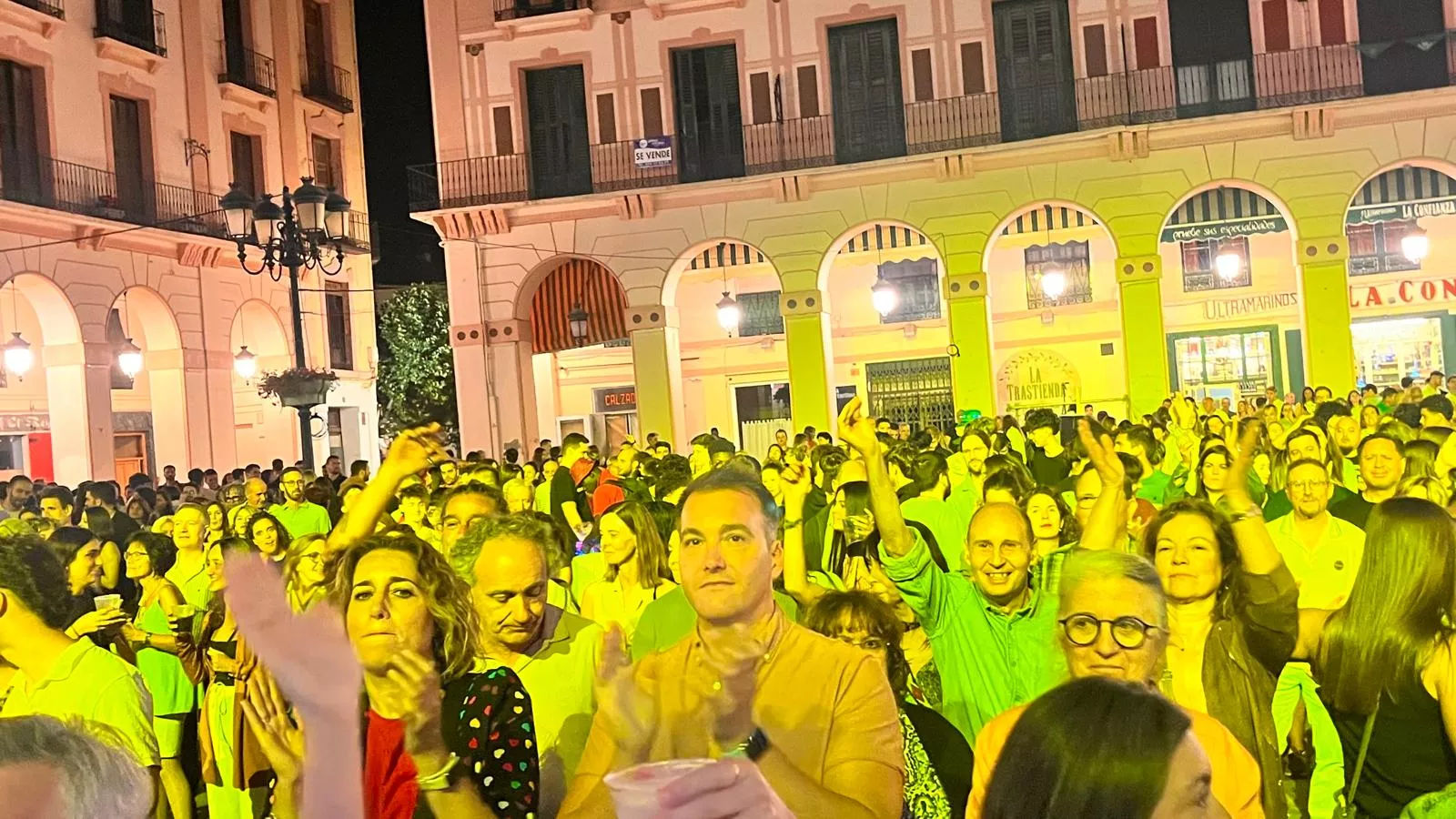 Concierto de Noe & The Bobifaces en la plaza López Allué. Foto Mercedes Manterola