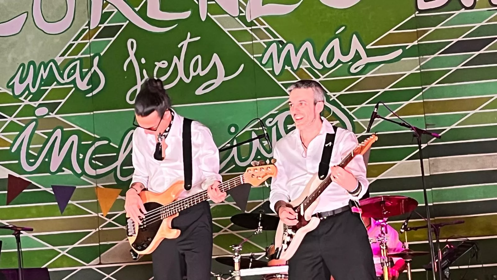 Concierto de Noe & The Bobifaces en la plaza López Allué. Foto Mercedes Manterola