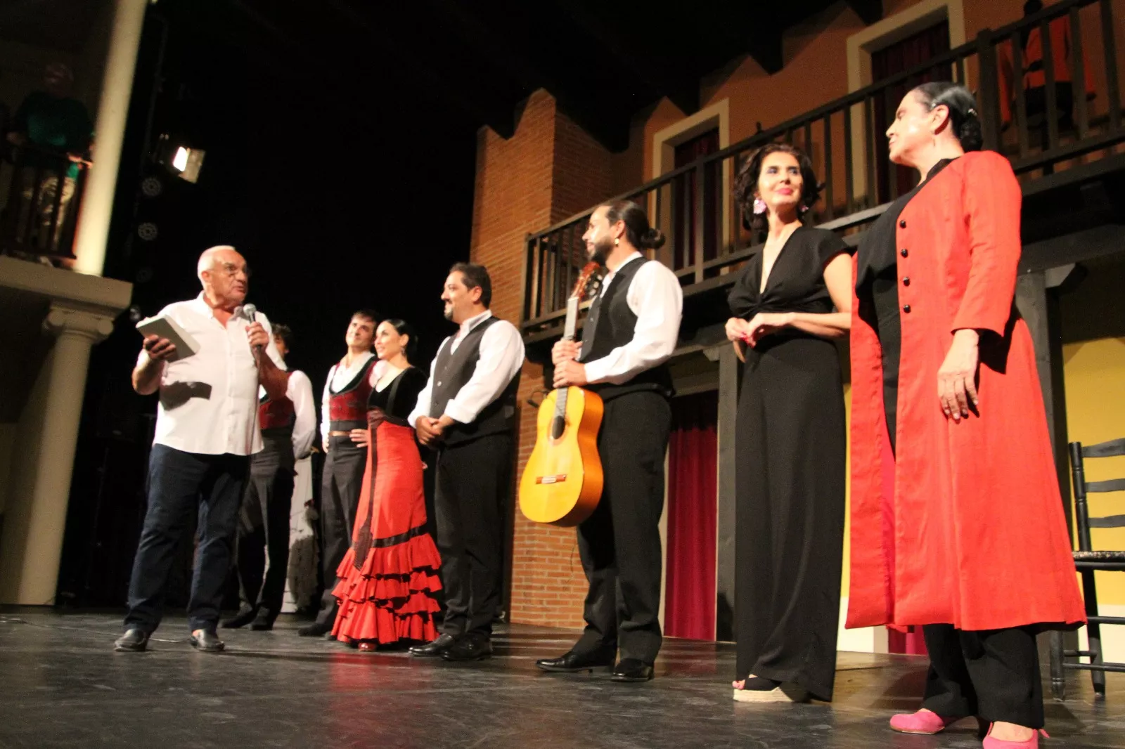 La compañía Antonio Gades en el Corral de Comedias de Robres. Foto Carlos Neofato