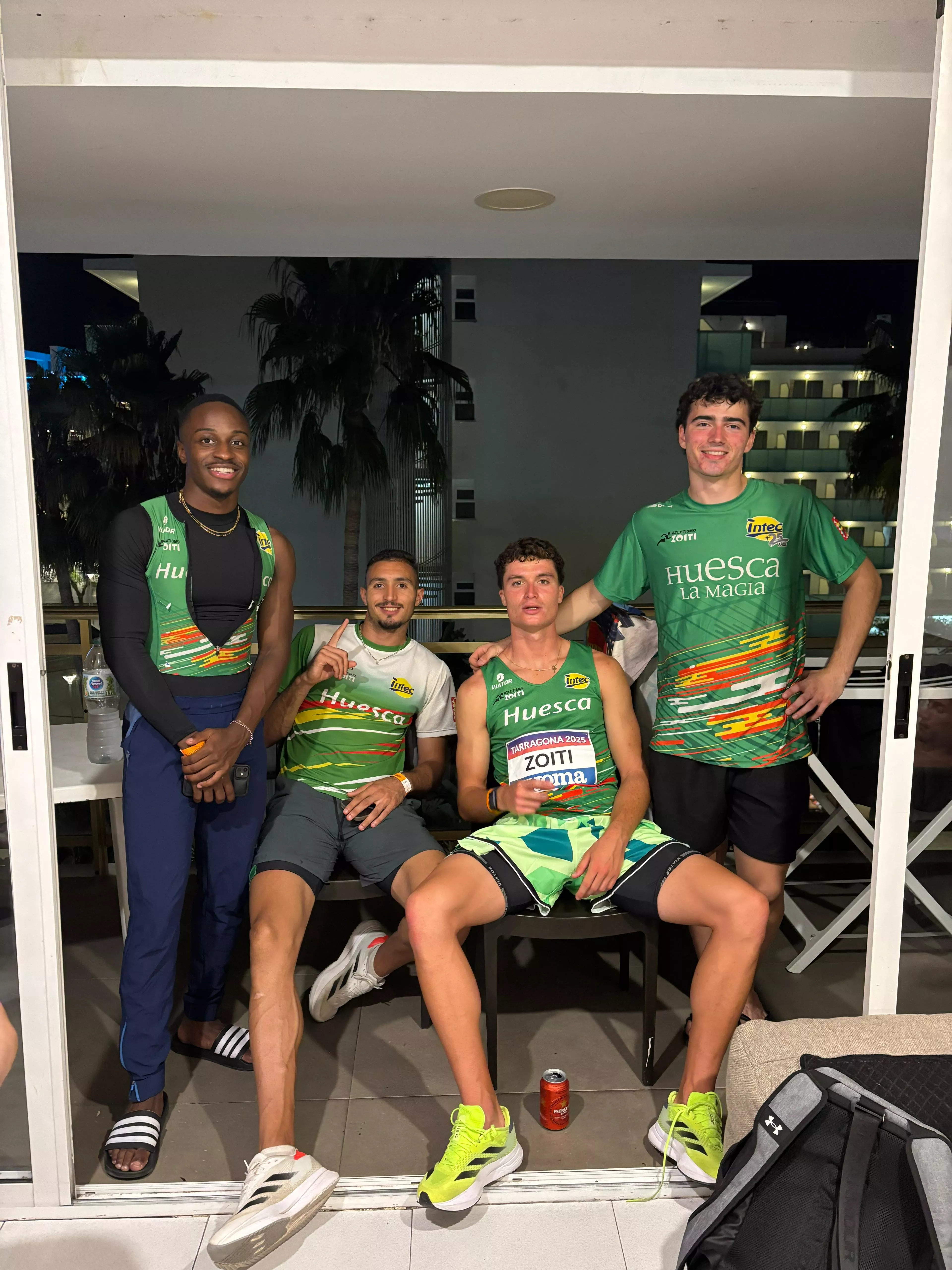 Relevo 4x400 de Intec-Zoiti