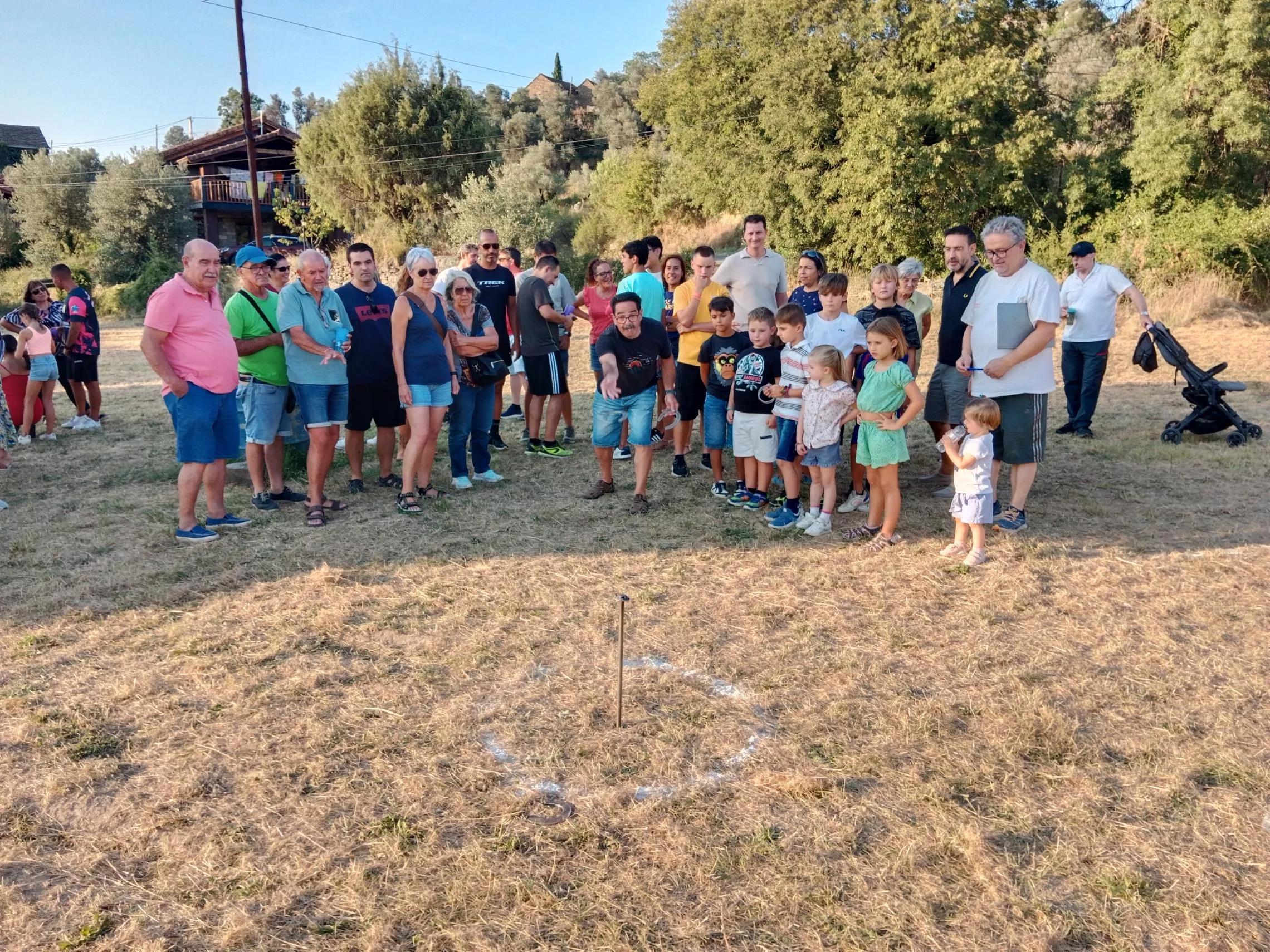 Juegos en Guaso, herraduras