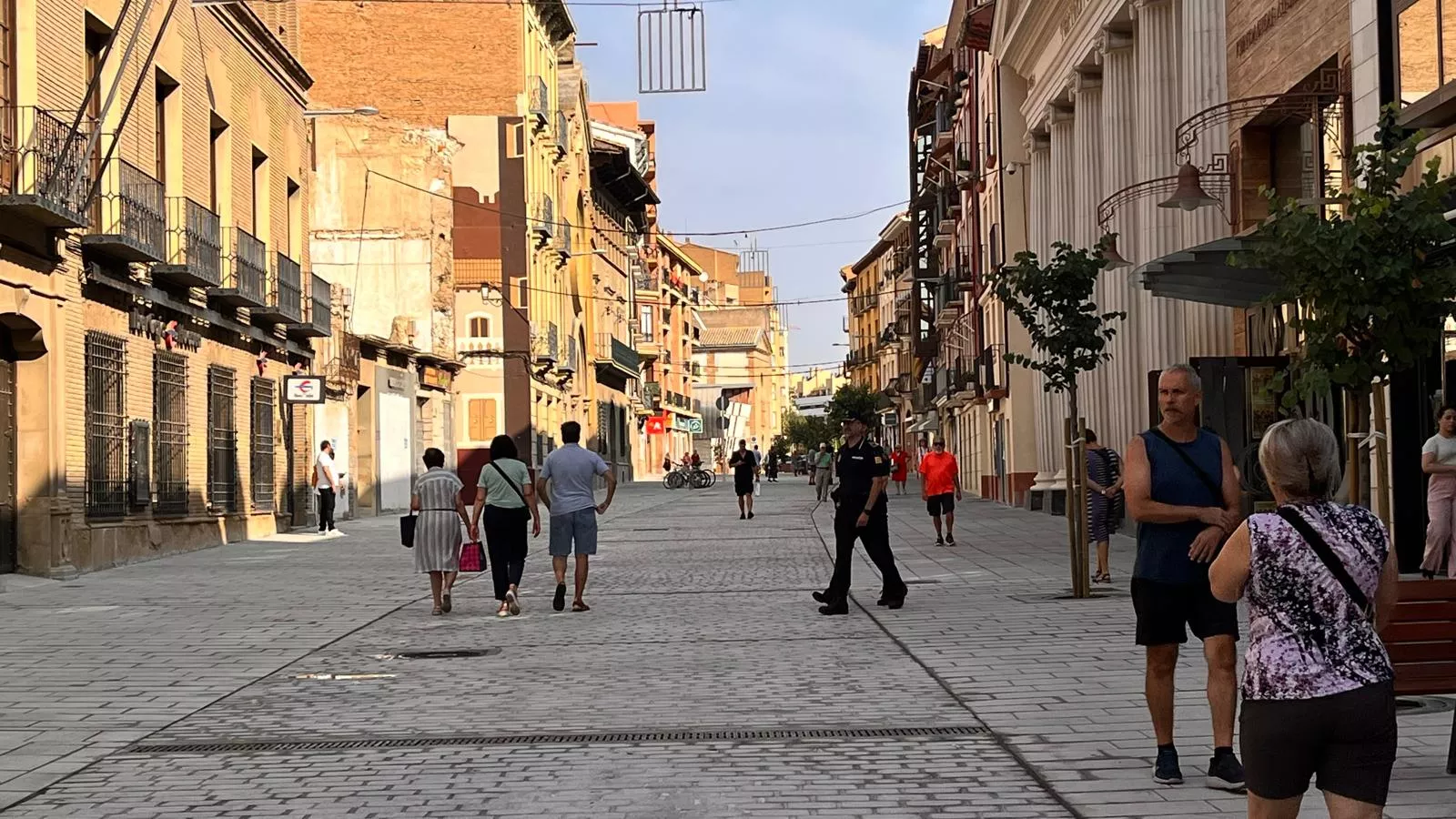 Inauguración de la reurbanización del Coso Alto. Foto Mercedes Manterola