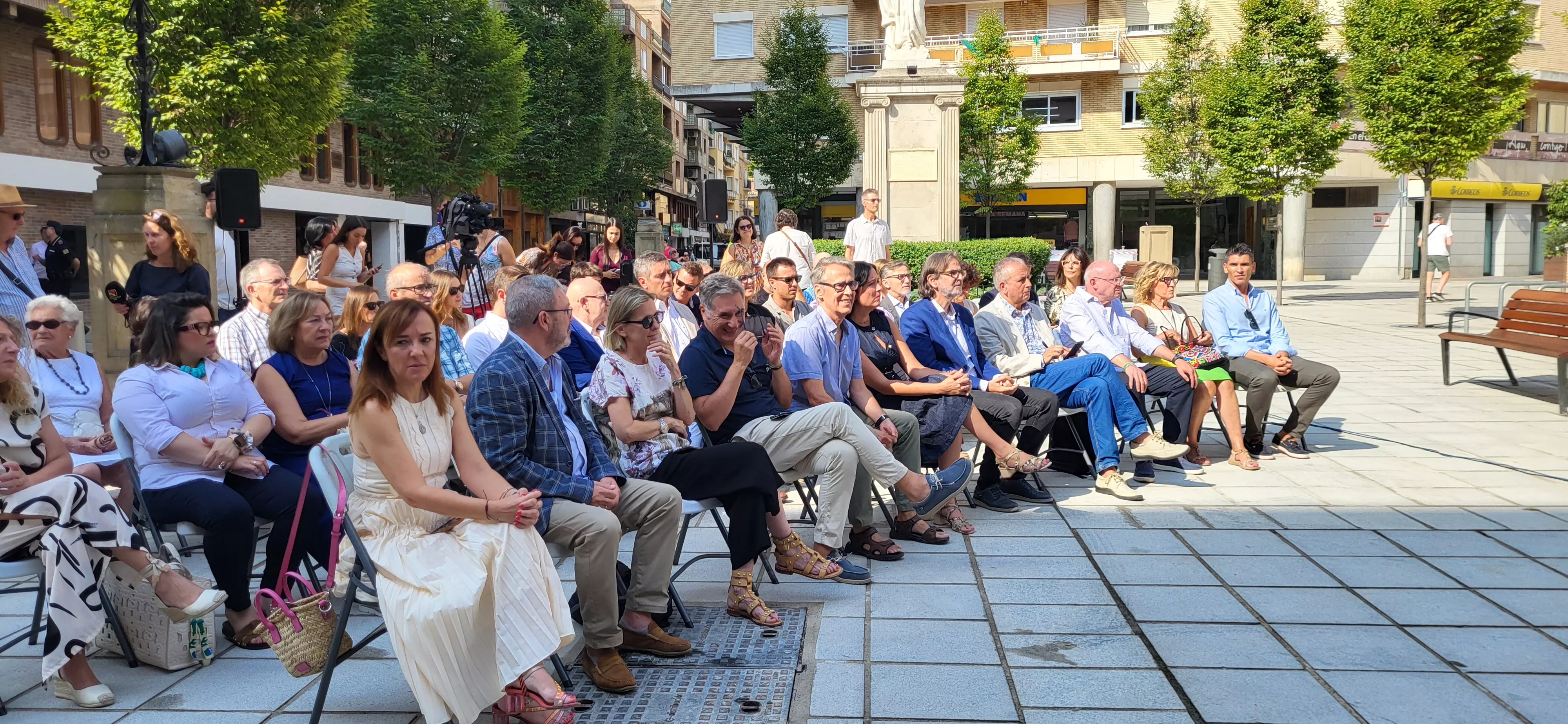 Inauguración de la reurbanización del Coso Alto. Foto Mercedes Manterola