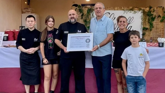 6c86f053 35f8 4c63 be55 912ab35f1812