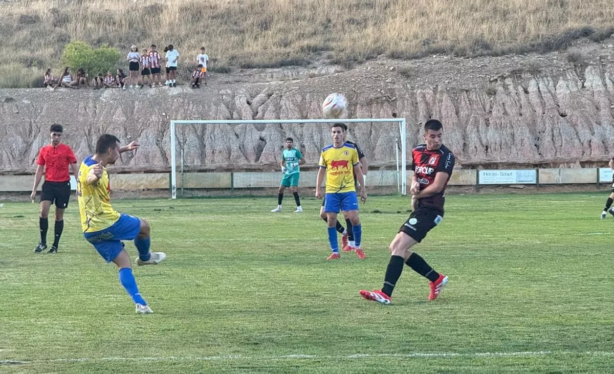 El Tamarite remonta en Ontiñena para progresar en la Copa DPH (1-4)