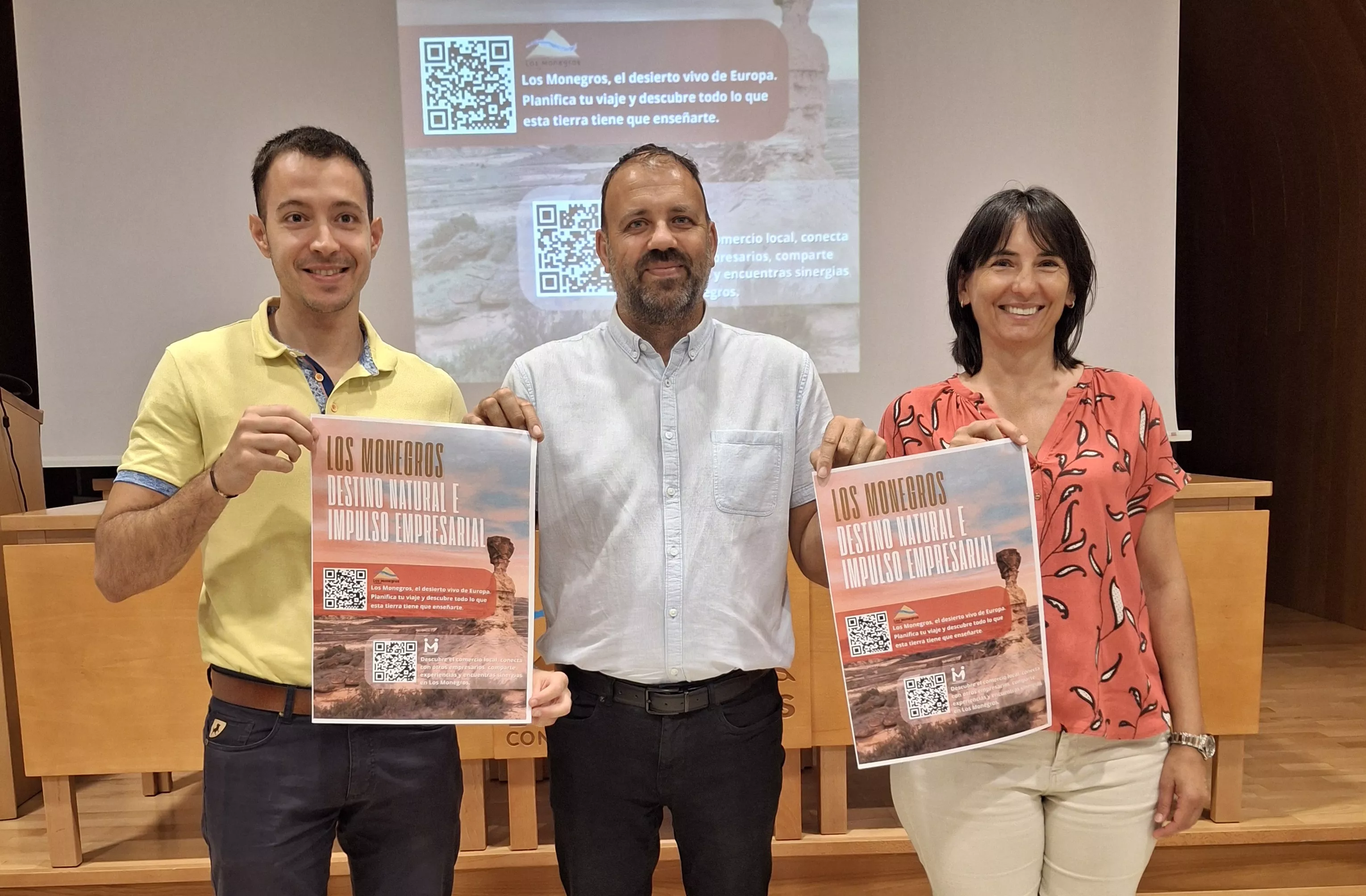 Jorge Albás, Pedro Loscertales y Ana Belén González han presentado la nueva campaña de Los Monegros.