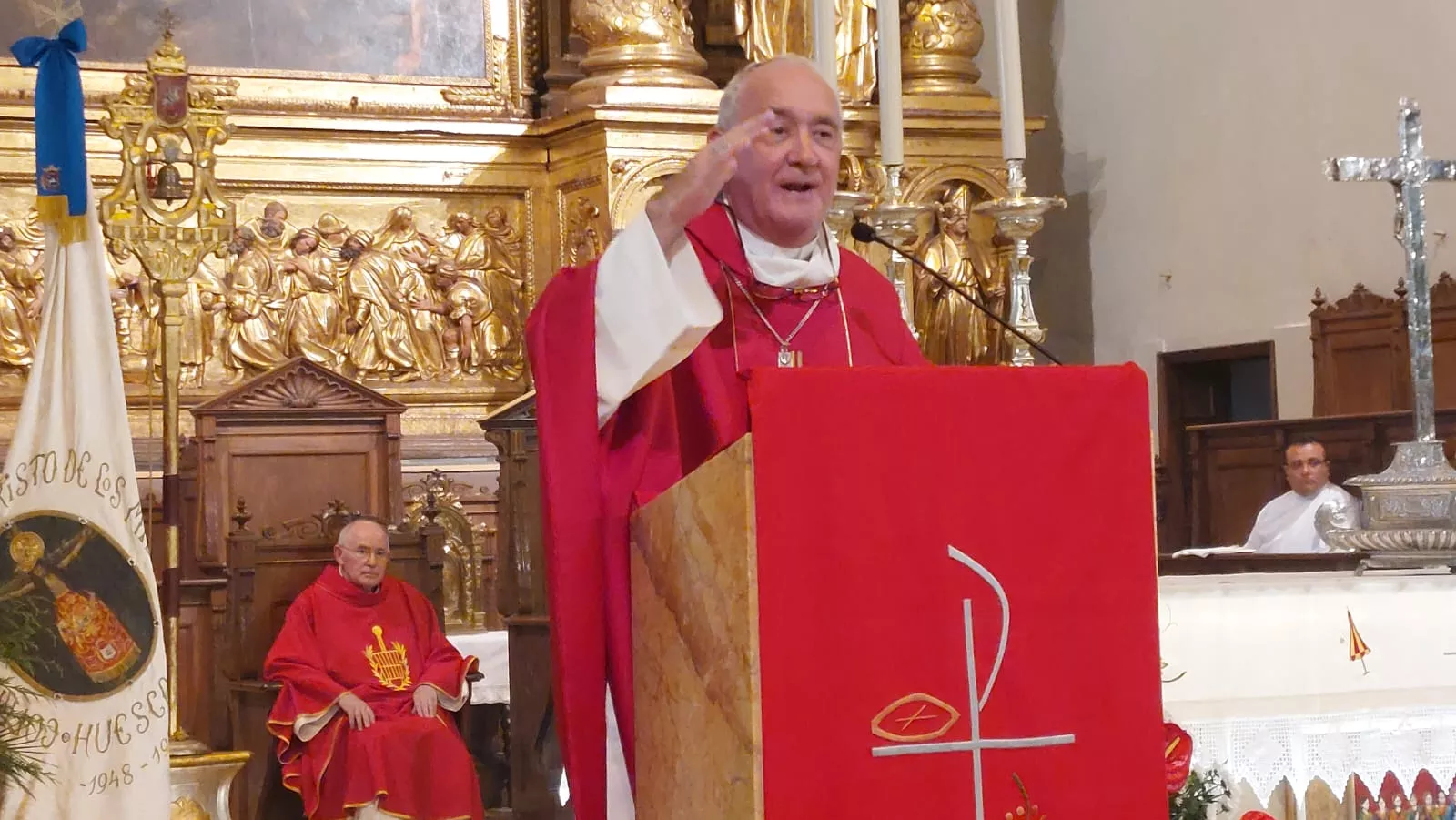 Monseñor Ángel Pérez Pueyo en el Triduo en honor a San Lorenzo