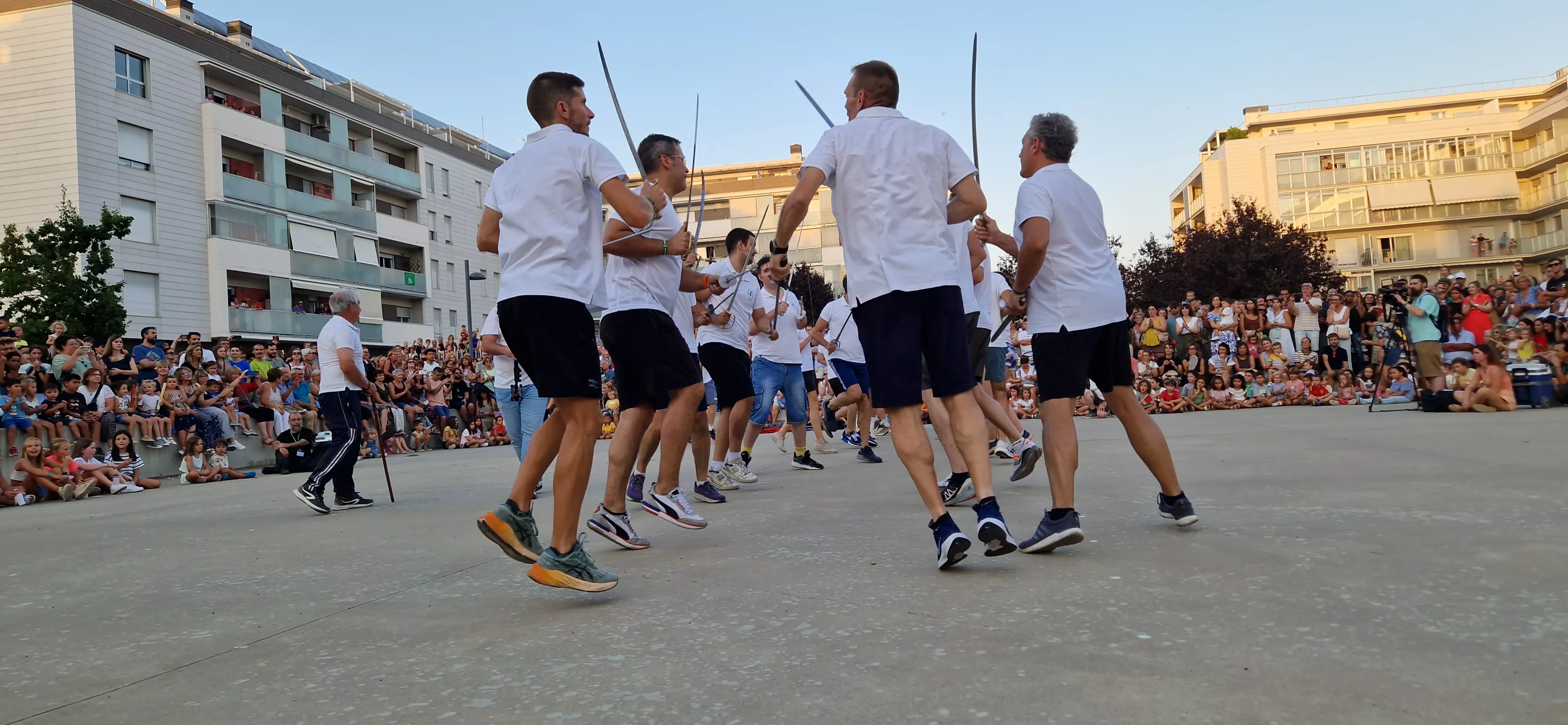 Ensayo de los danzantes. Foto Myriam Martínez 