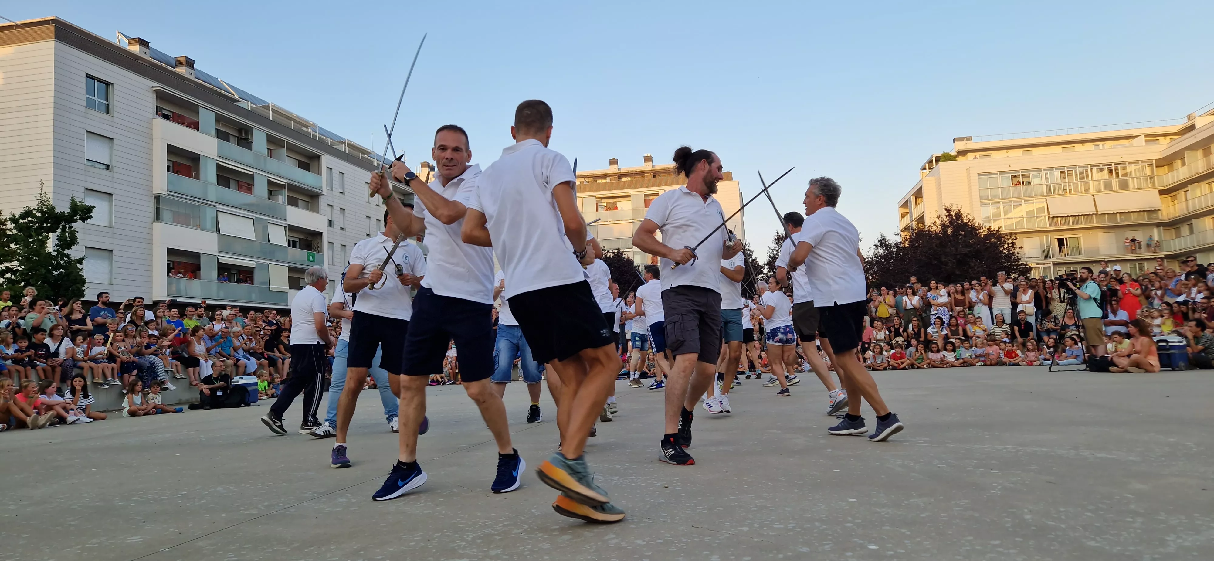 Ensayo de los danzantes. Foto Myriam Martínez 