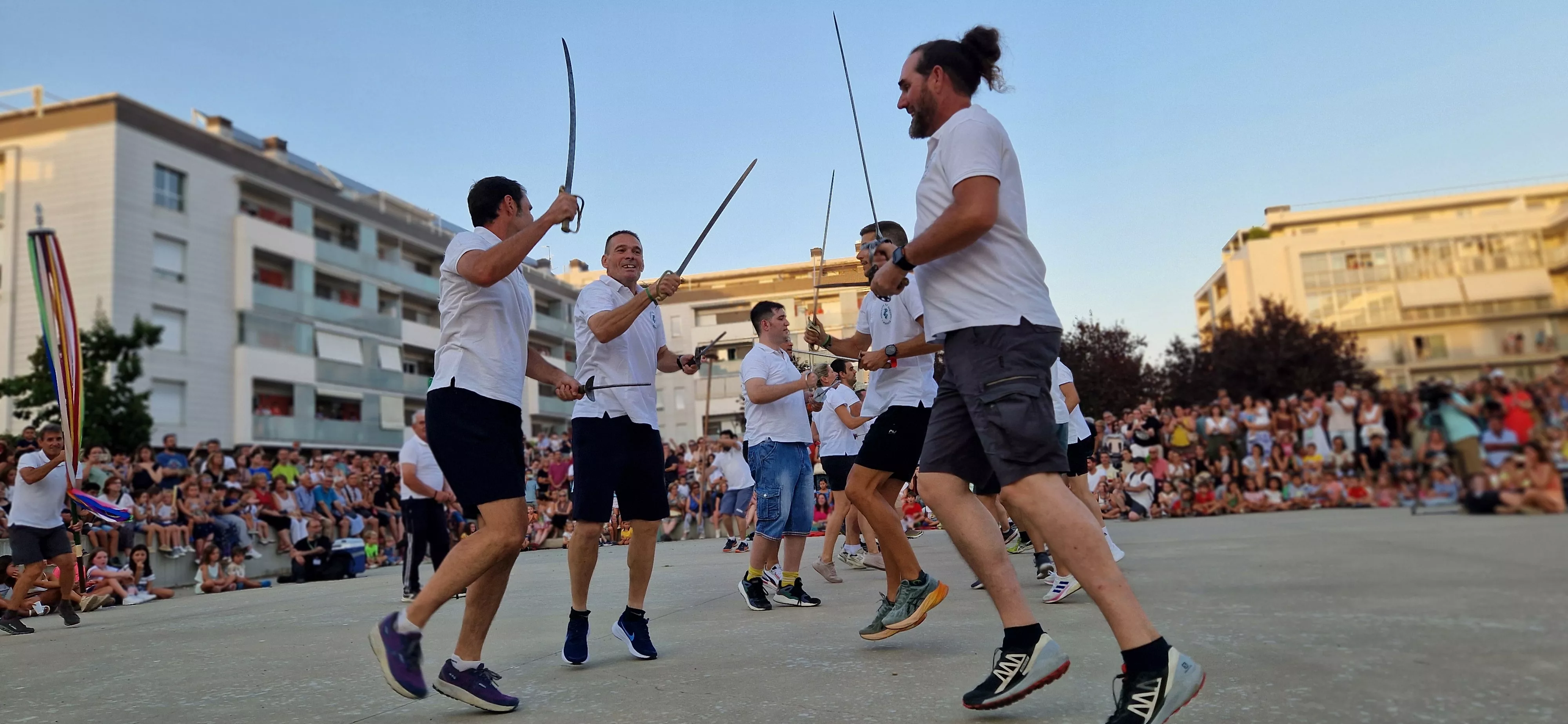 Ensayo de los danzantes. Foto Myriam Martínez 