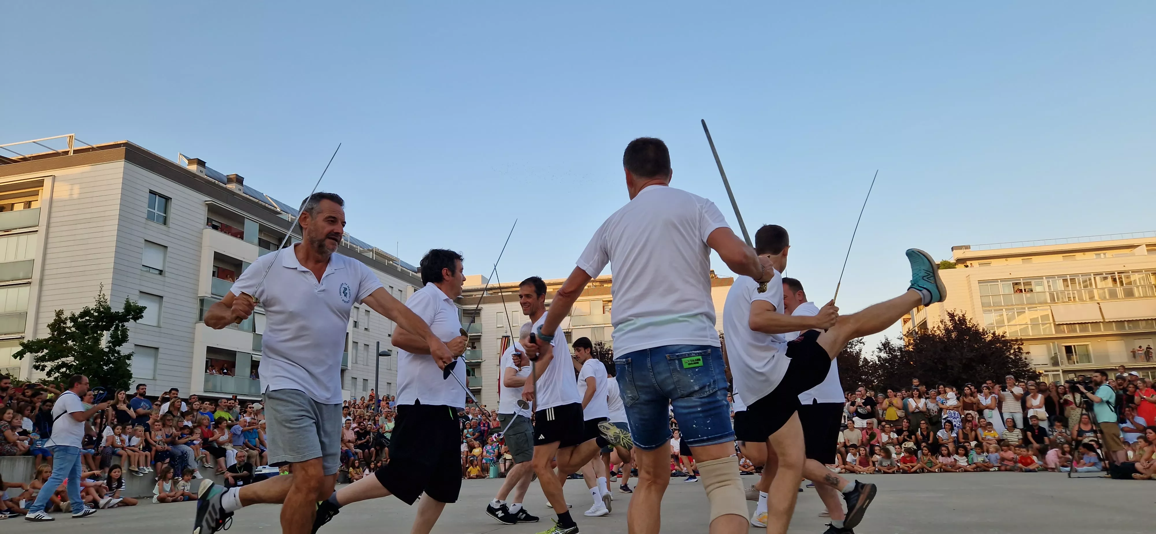 Ensayo de los danzantes. Foto Myriam Martínez 