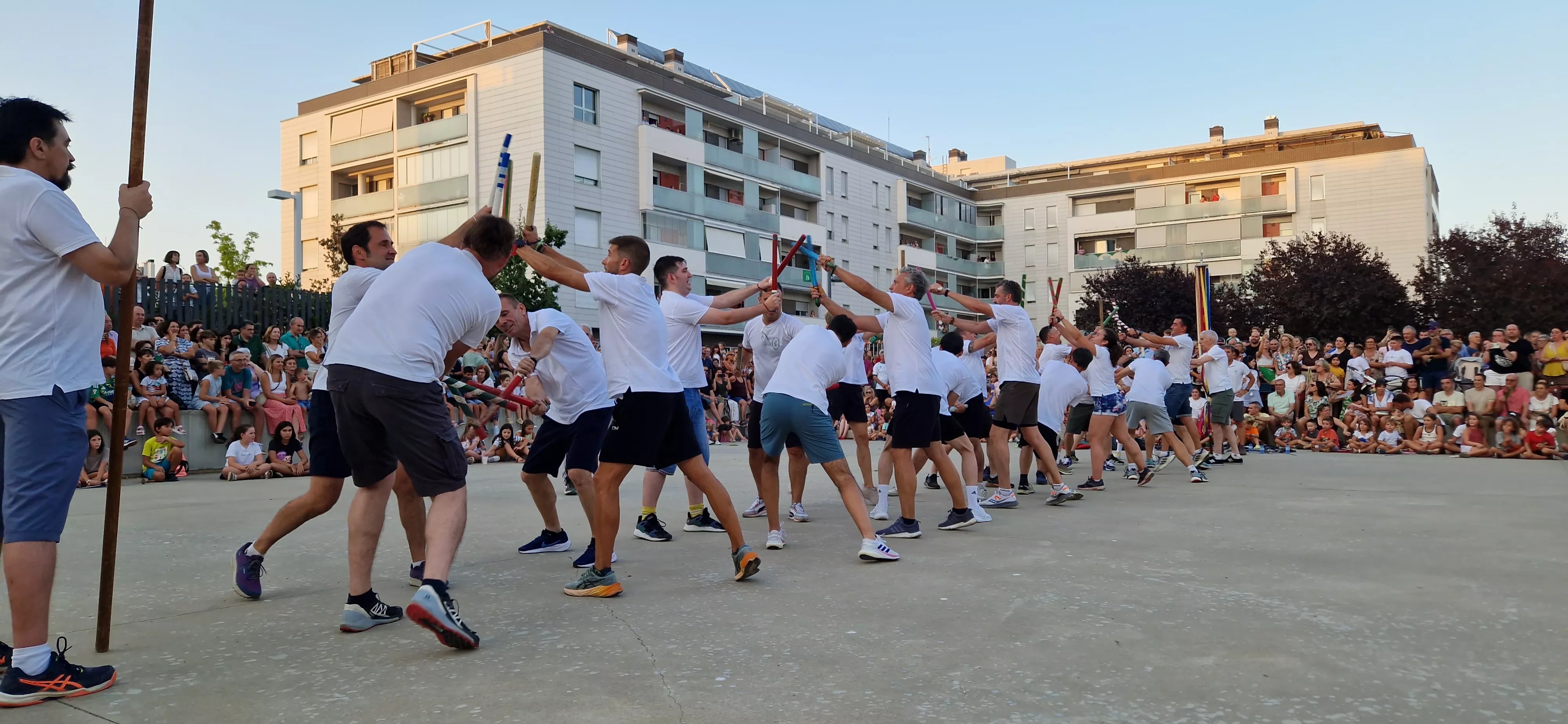 Ensayo de los danzantes. Foto Myriam Martínez 