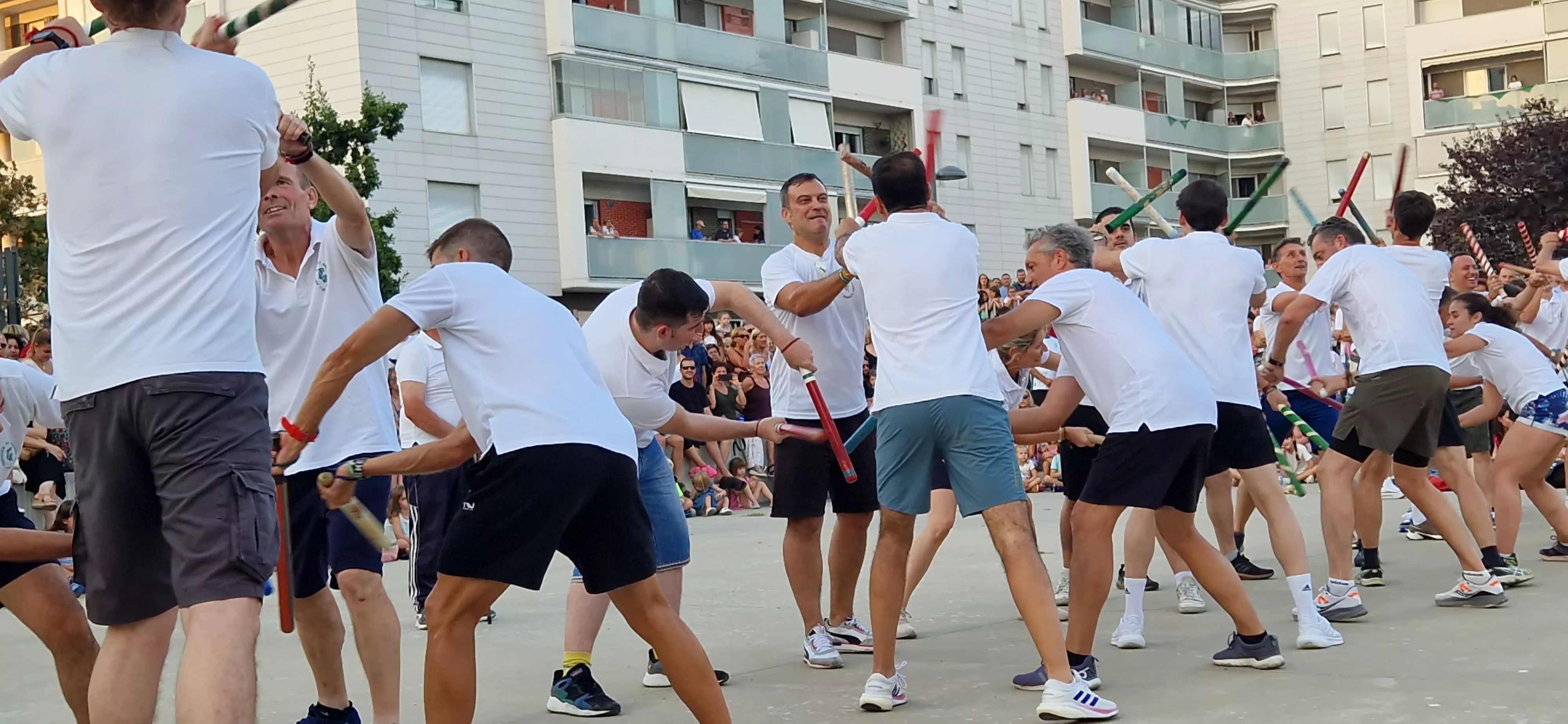 Ensayo de los danzantes. Foto Myriam Martínez 