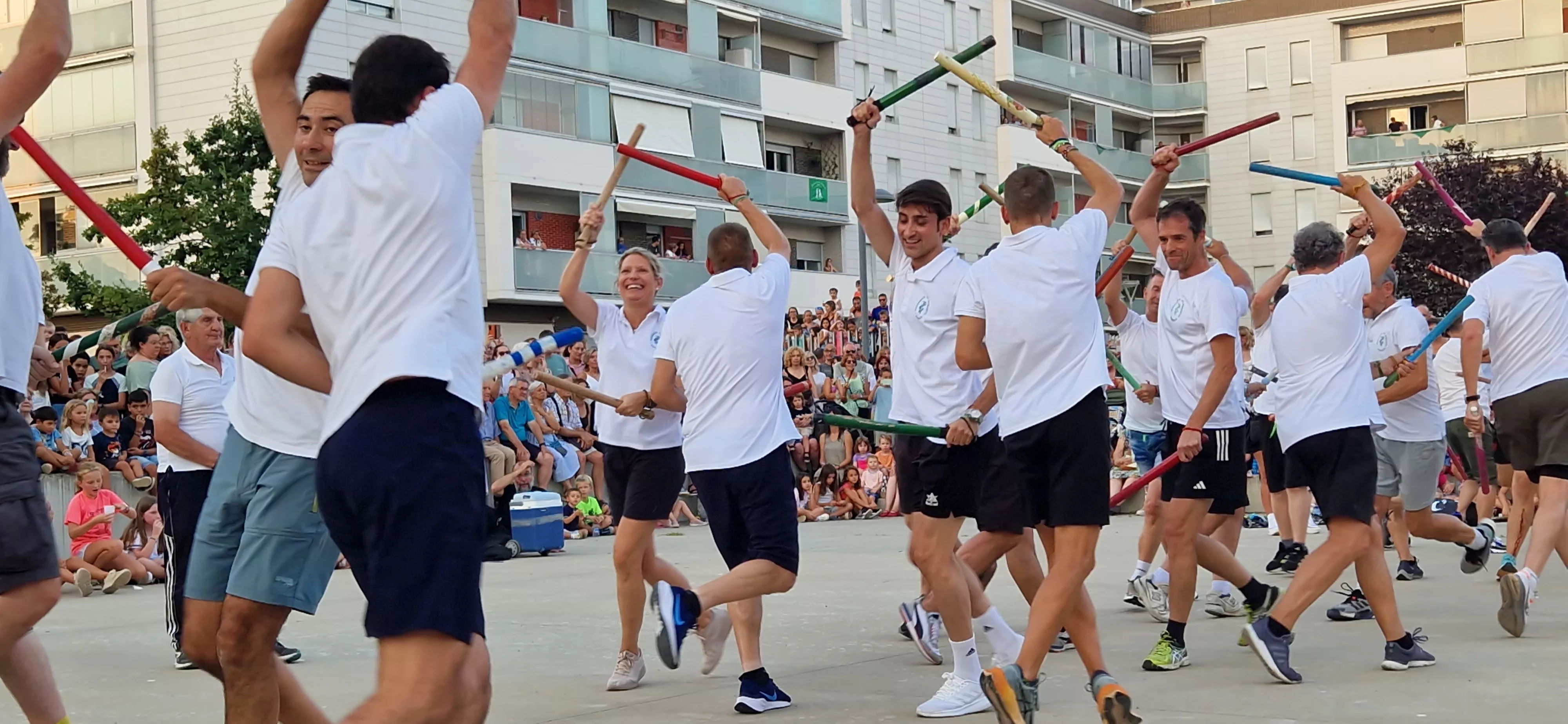 Ensayo de los danzantes. Foto Myriam Martínez 
