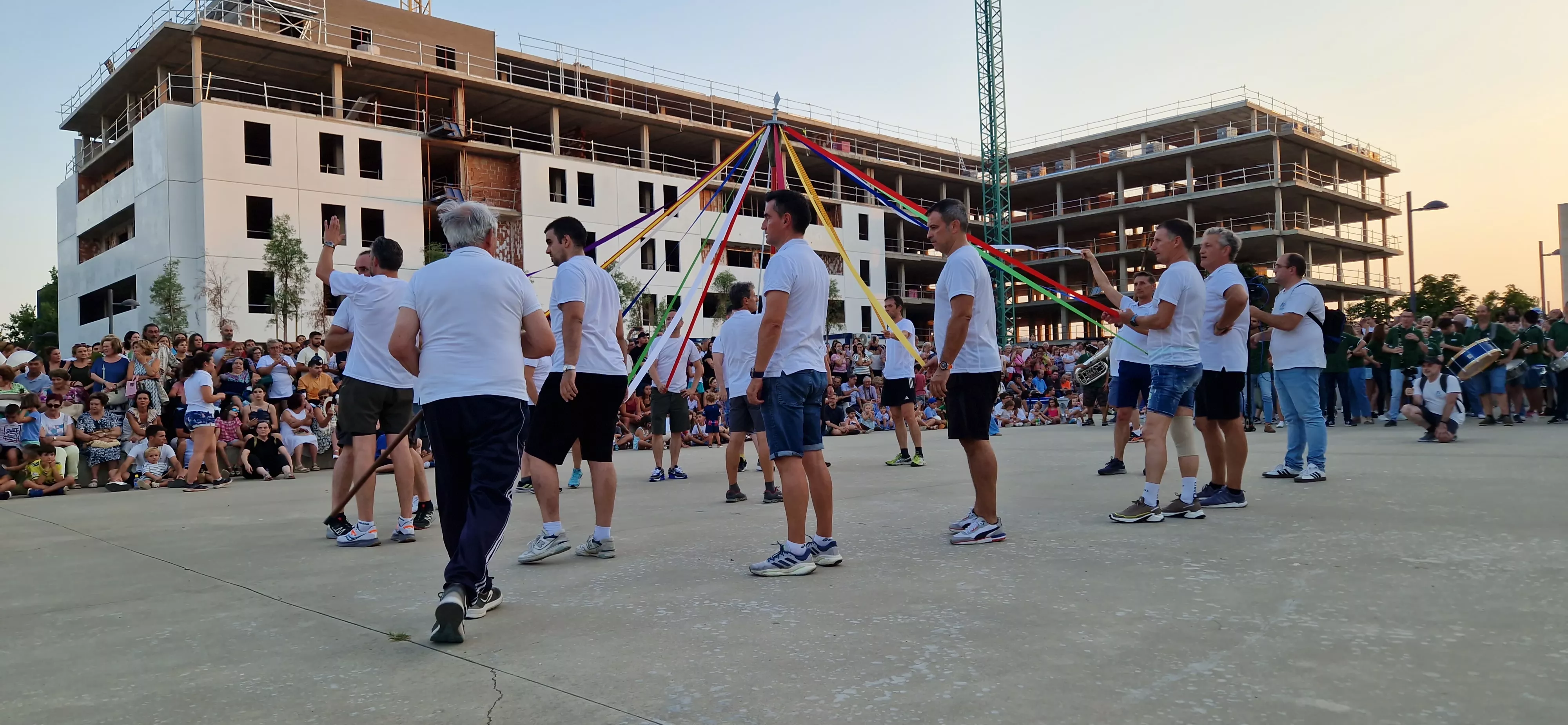 Ensayo de los danzantes. Foto Myriam Martínez 