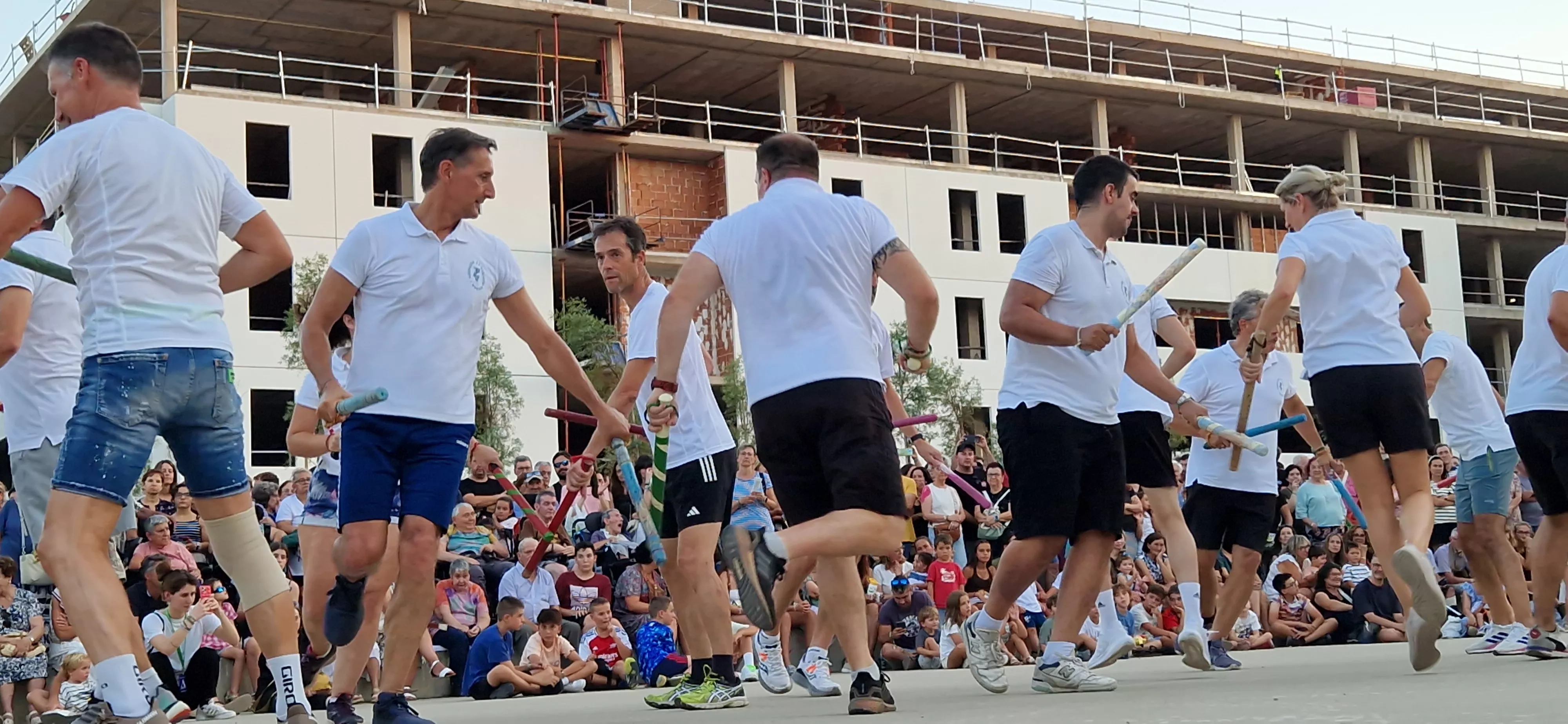 Ensayo de los danzantes. Foto Myriam Martínez 