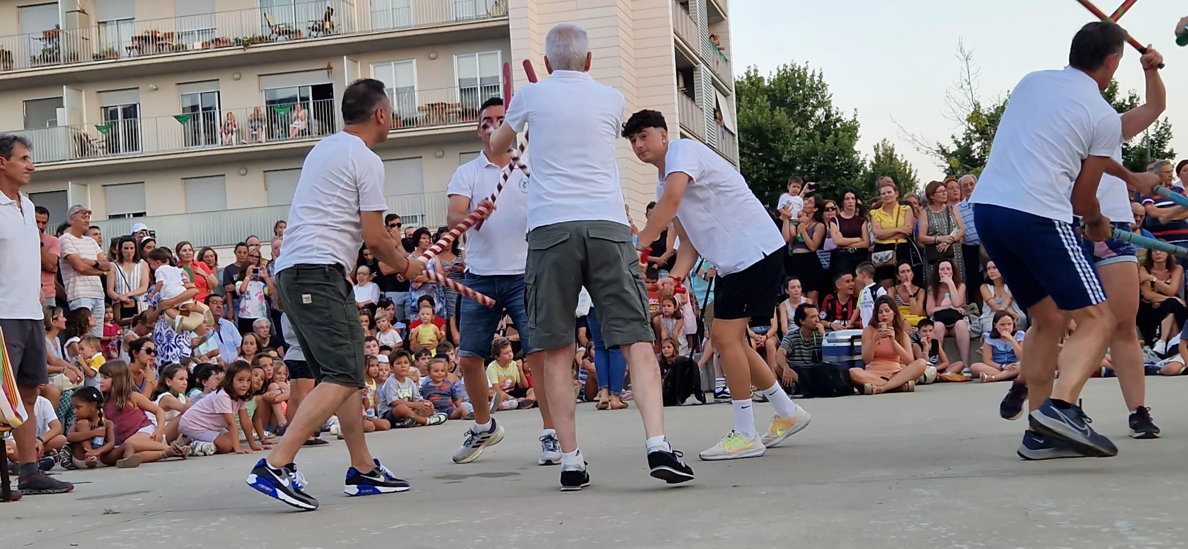 Ensayo de los danzantes. Foto Myriam Martínez 