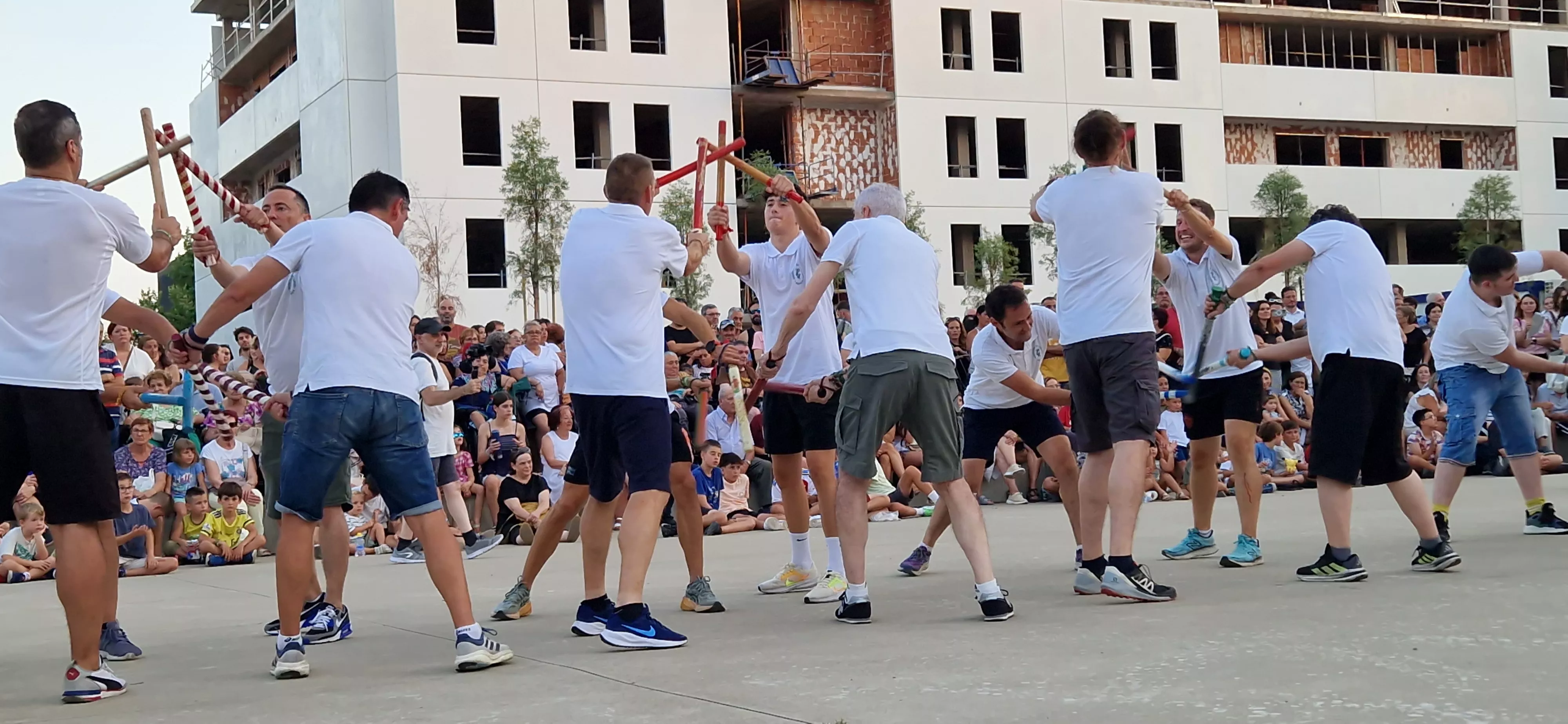 Ensayo de los danzantes. Foto Myriam Martínez 