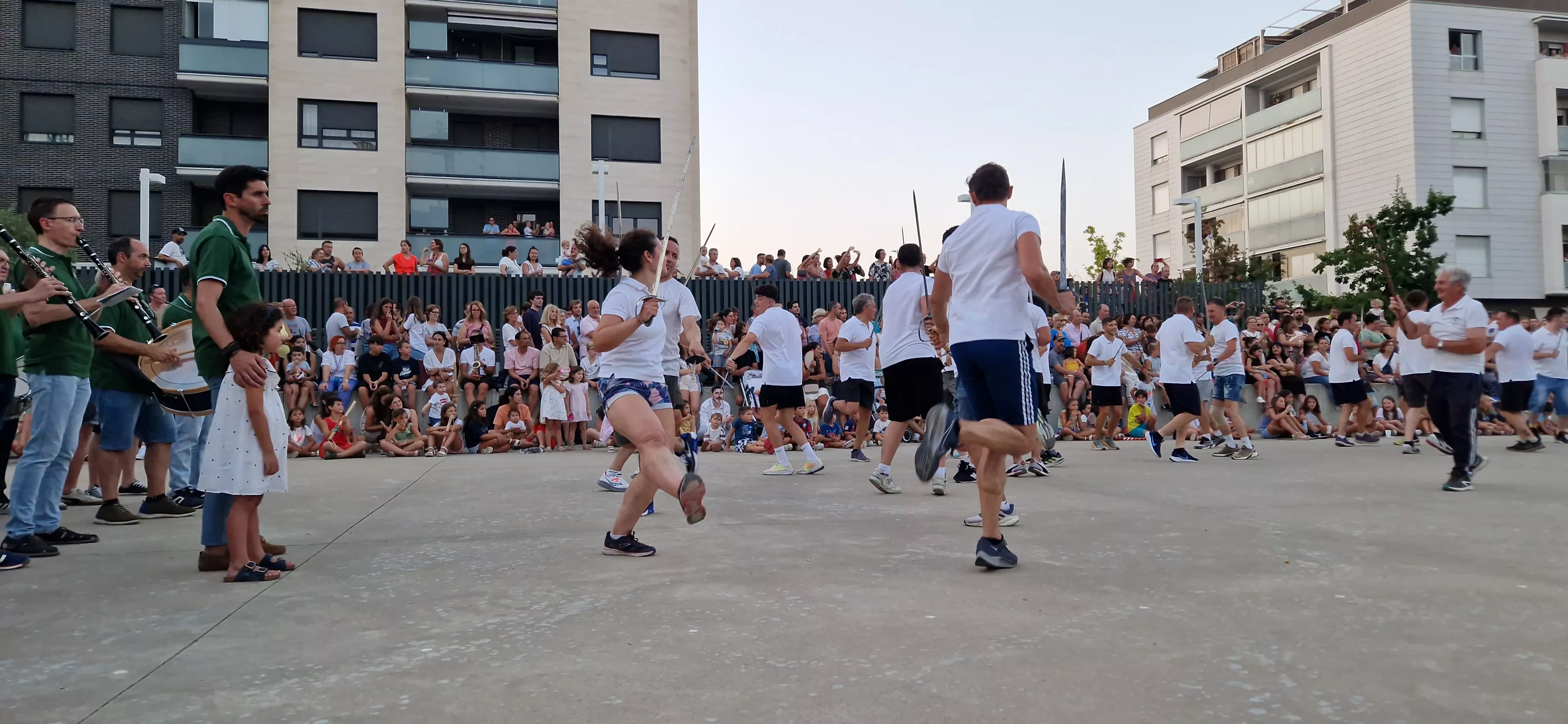 Ensayo de los danzantes. Foto Myriam Martínez 