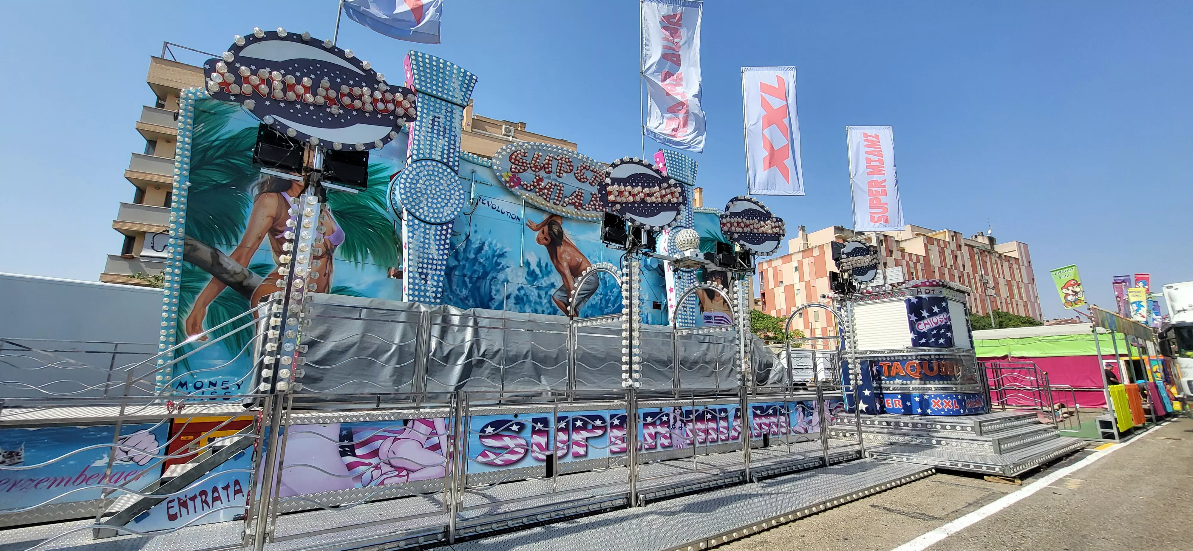 Visita al recinto ferial de Huesca antes de su apertura. Foto Mercedes Manterola