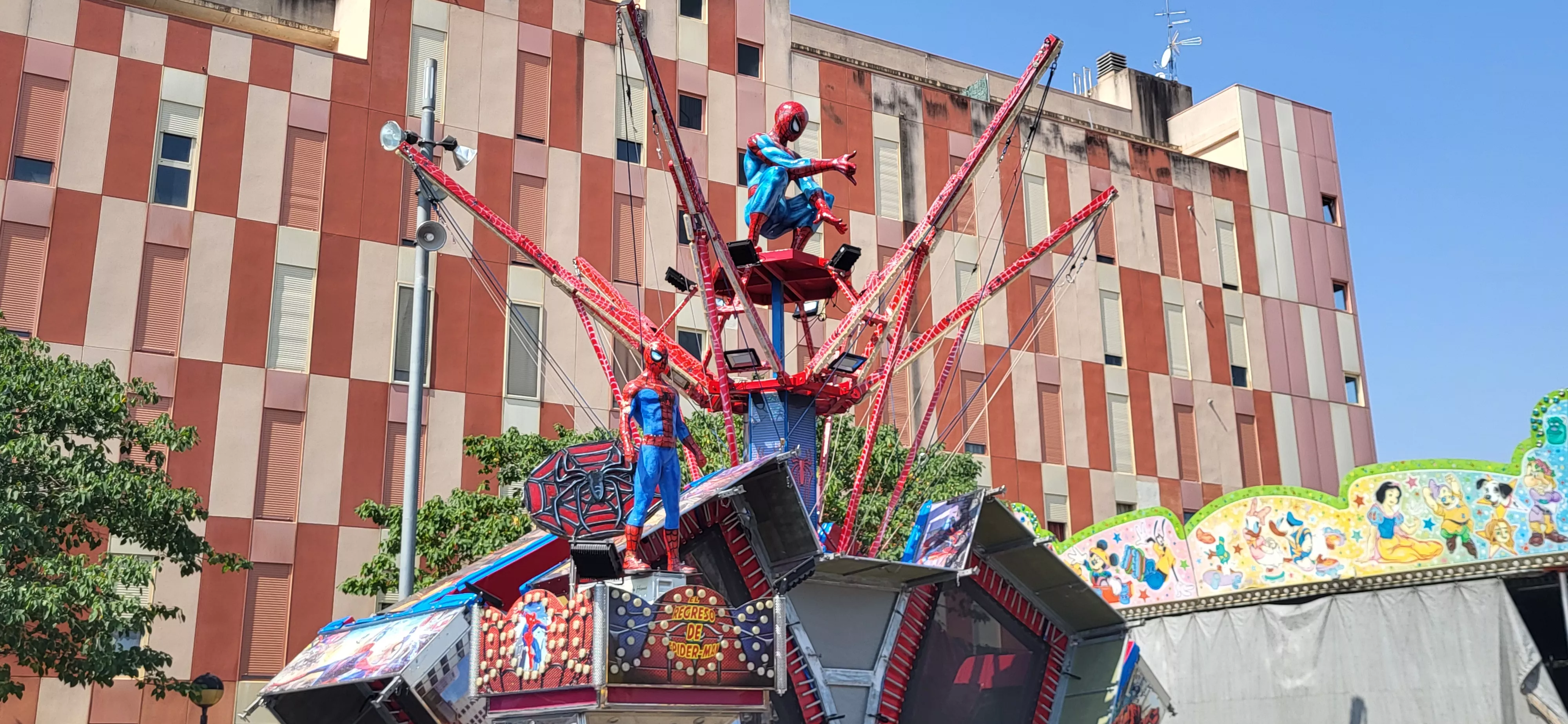 Visita al recinto ferial de Huesca antes de su apertura. Foto Mercedes Manterola