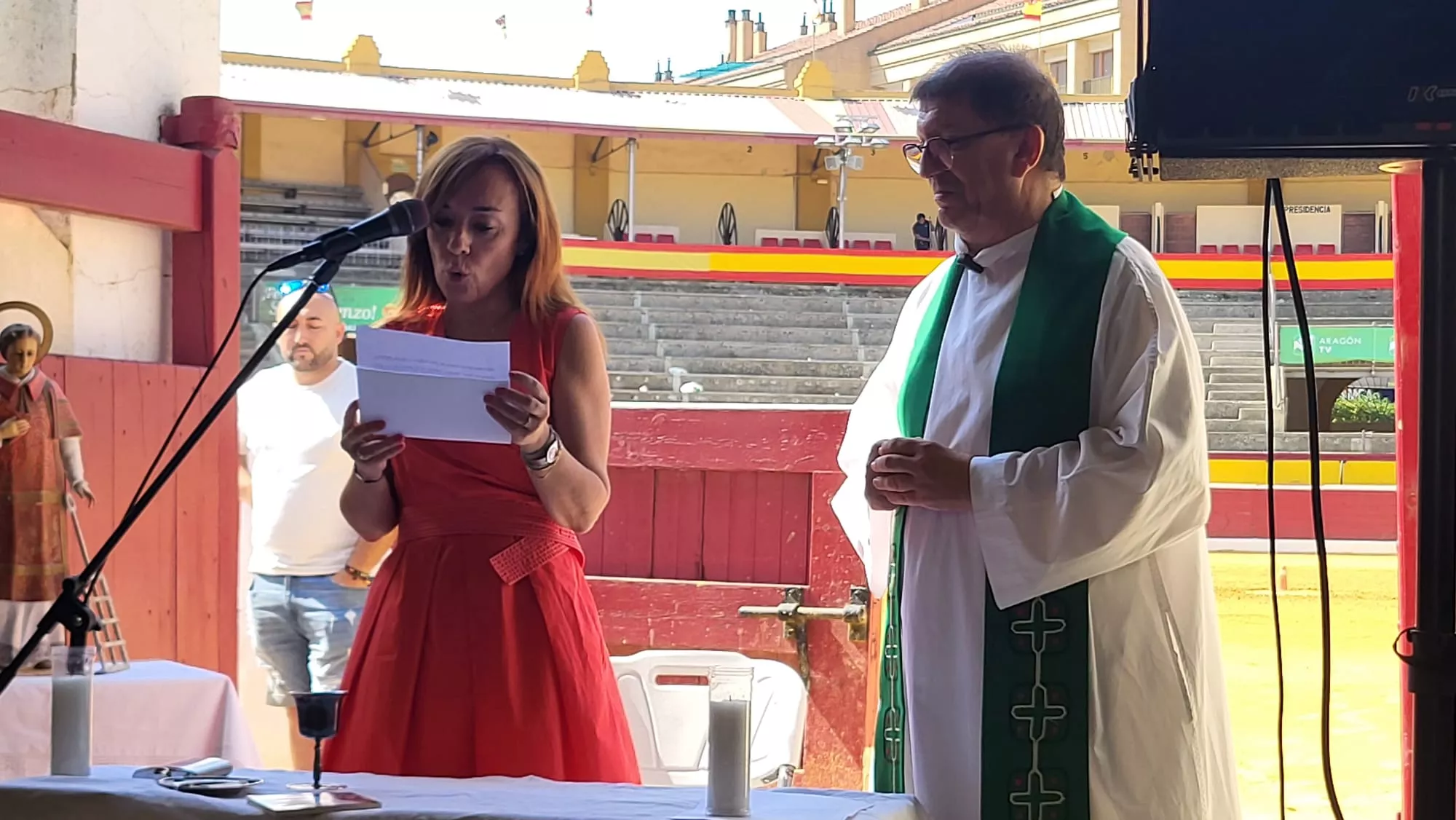 Misa en la Plaza de Toros de Huesca por la Feria Taurina de La Albahaca