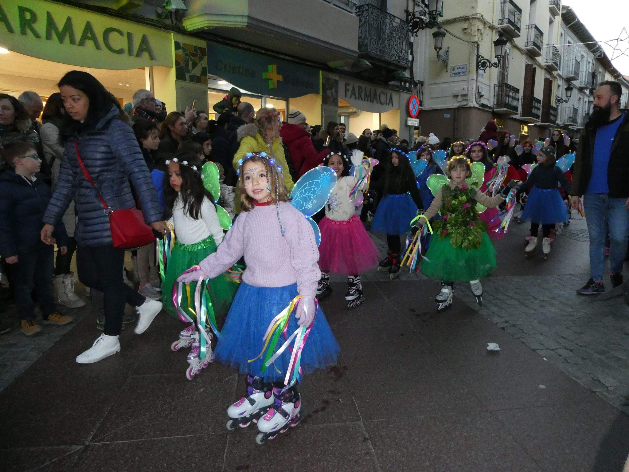Imagen de la cabalgata que recorrió Jaca en la noche más mágica del año.