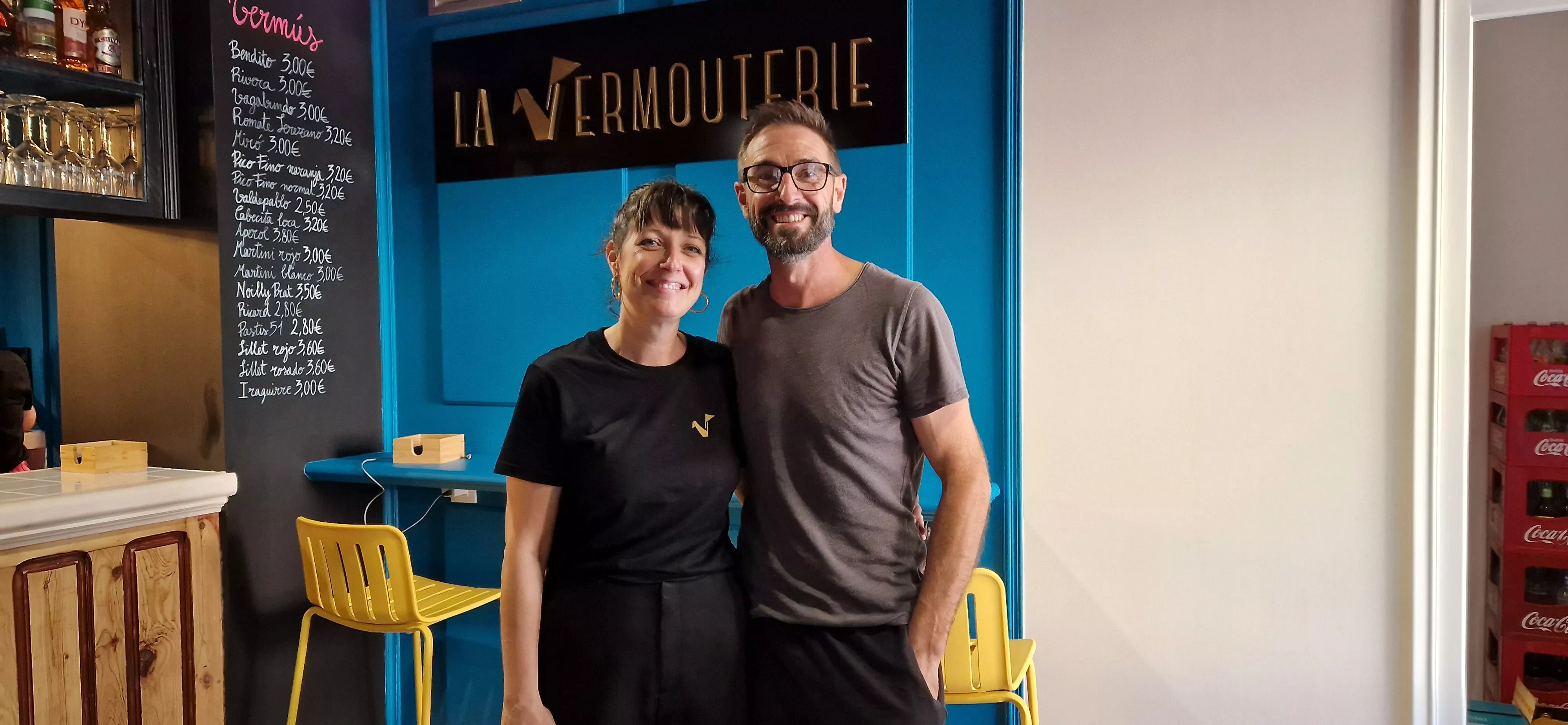 Estela Rasal y  Jérôme Minvielle, dueños de la nueva Vermouterie. Foto Myriam Martínez