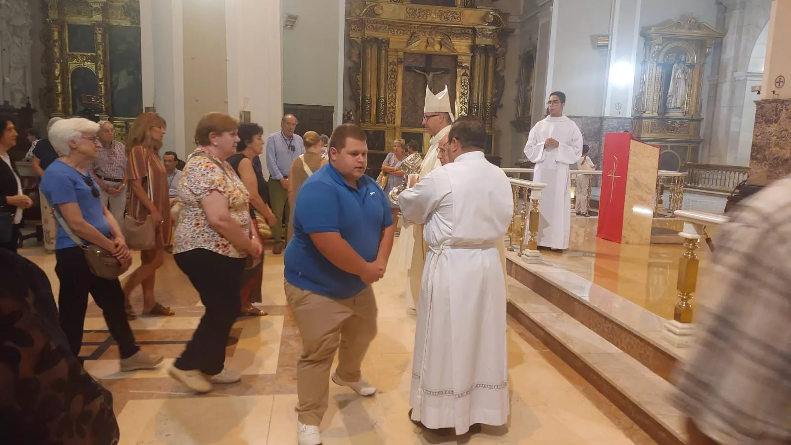 Monseñor José Antonio Satué en el Triduo en la Basílica de San Lorenzo