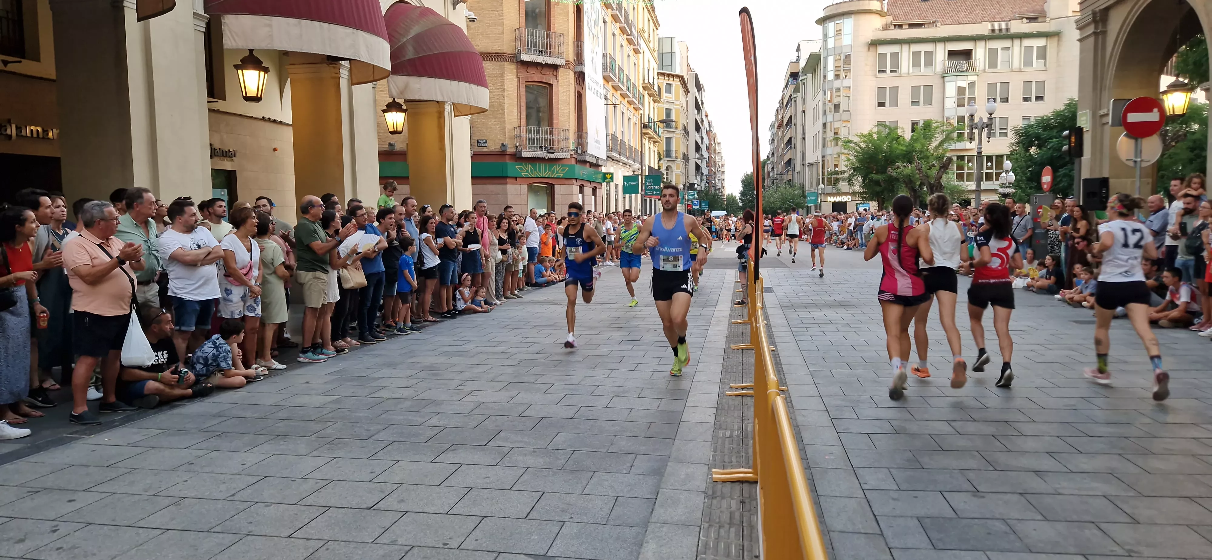 Carrera pedestre de San Lorenzo. Foto Myriam Martínez 