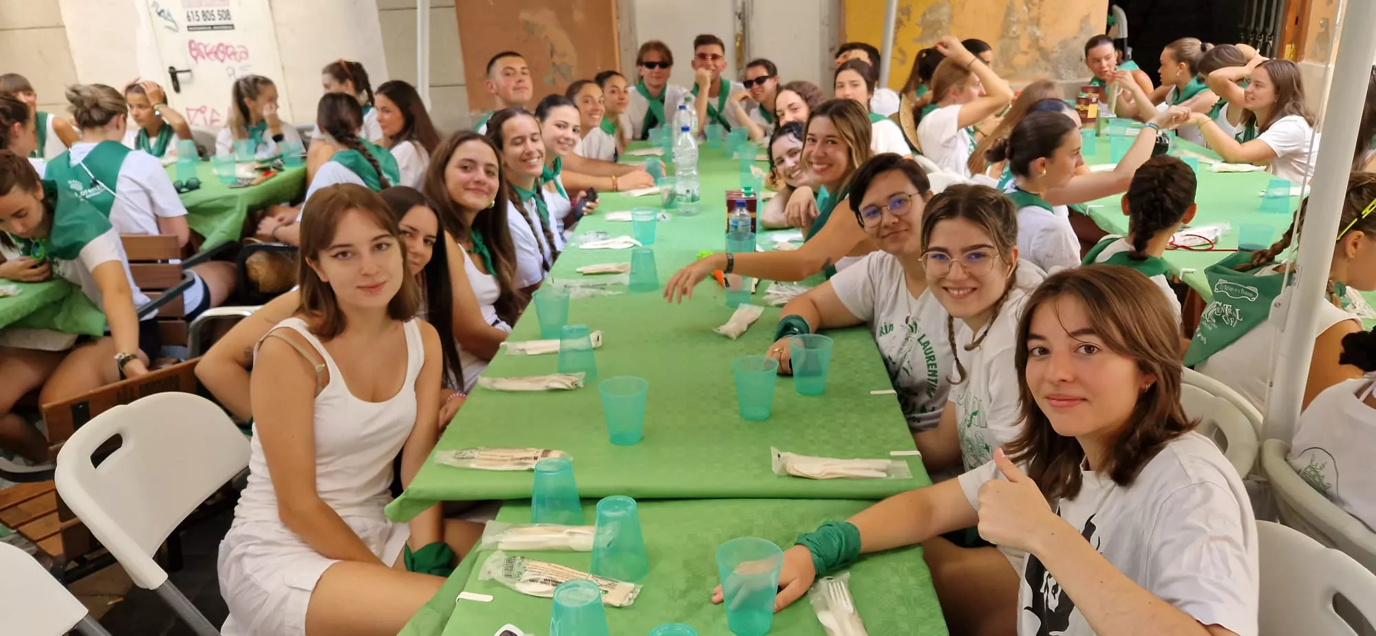 Almuerzos en las horas previas a San Lorenzo 2025
