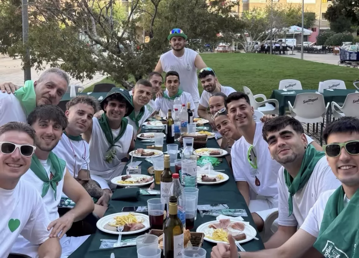 Almuerzos en las horas previas a San Lorenzo.