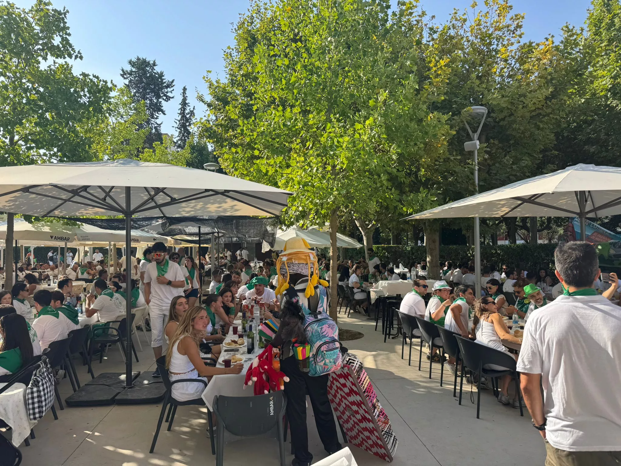 Almuerzos en las horas previas a San Lorenzo 2025