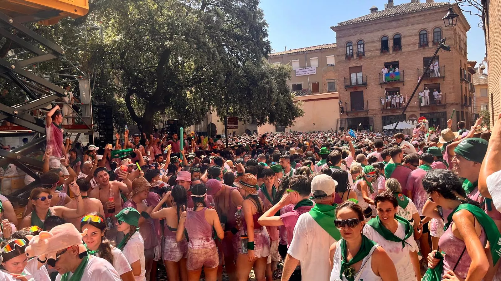 Cohete anunciador de las fiestas de San Lorenzo en Huesca