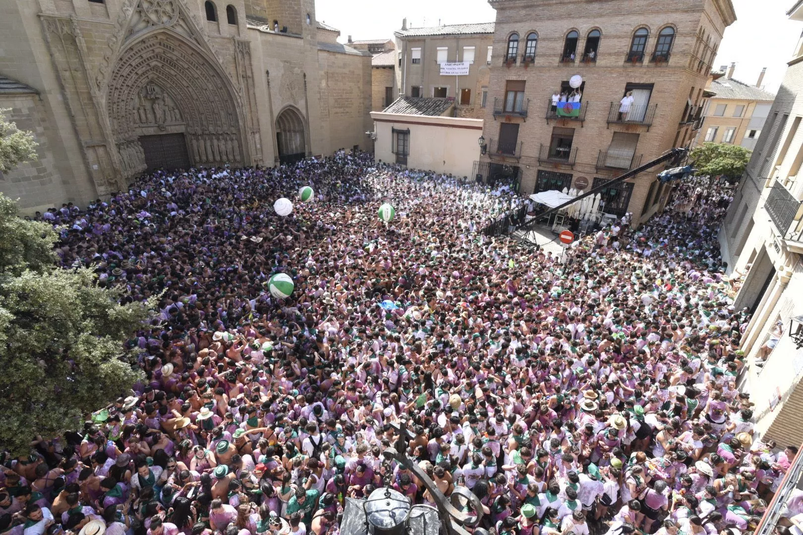 Cohete anunciador de las fiestas de San Lorenzo en Huesca