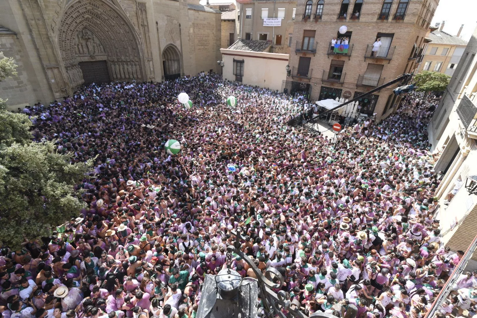 Cohete anunciador de las fiestas de San Lorenzo en Huesca