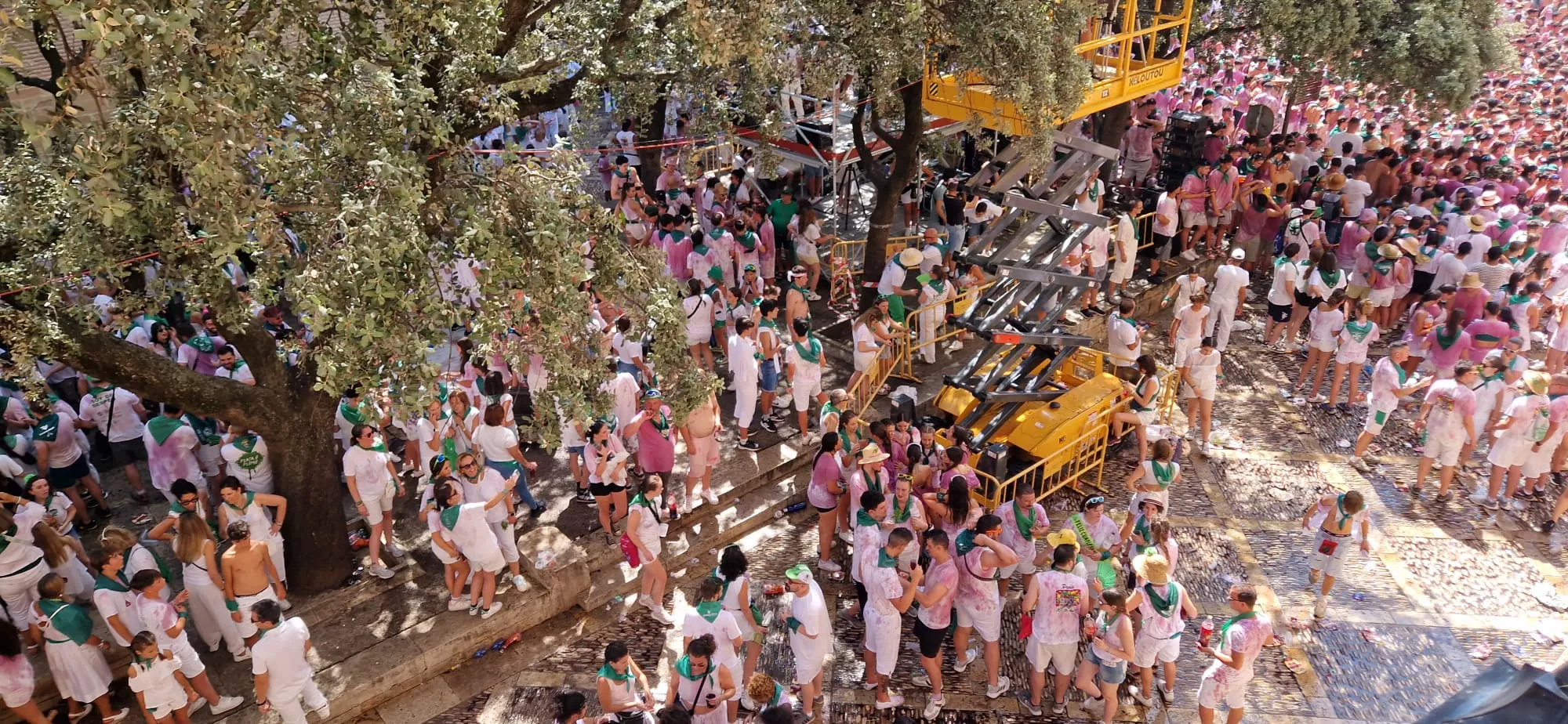 Cohete anunciador de las fiestas de San Lorenzo en Huesca